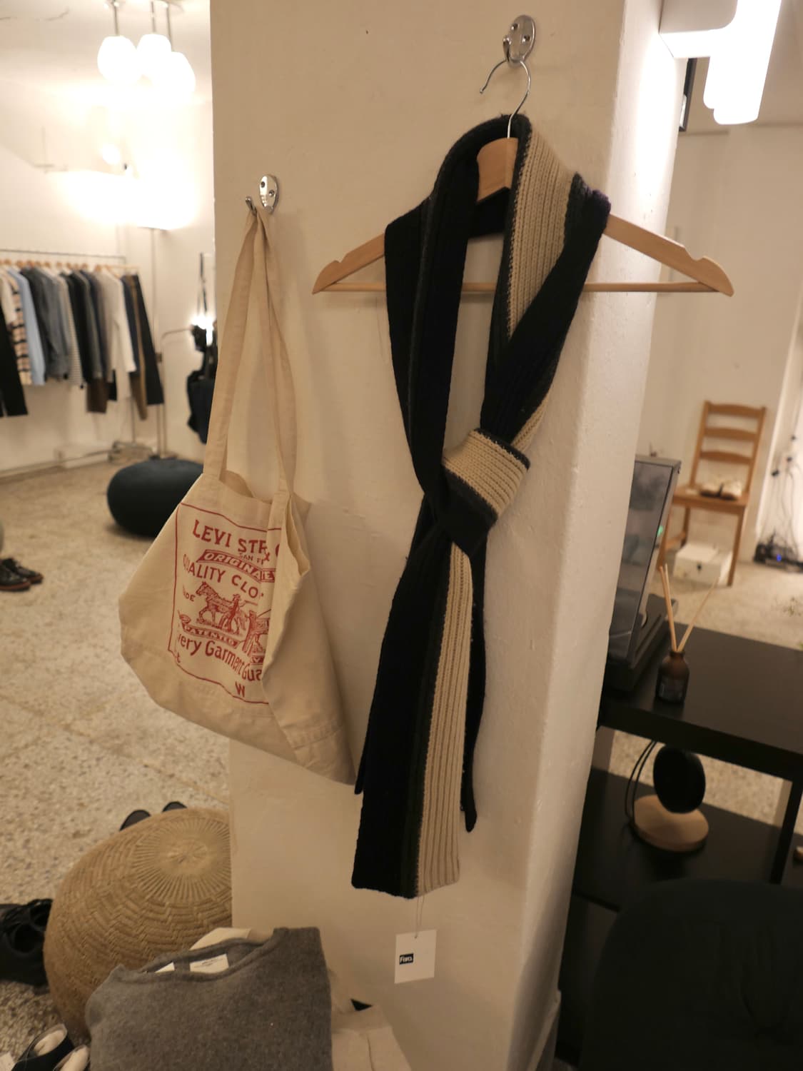 언더커버 스트라이프 머플러 상품이미지1