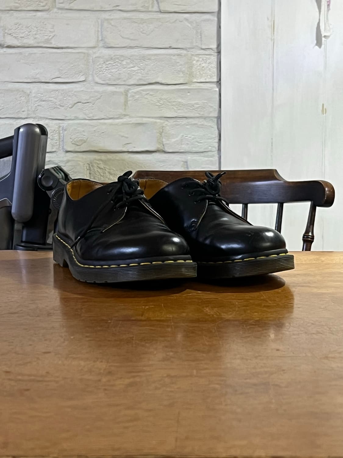 닥터마틴 1461 스무스 3홀 UK8 상품이미지1