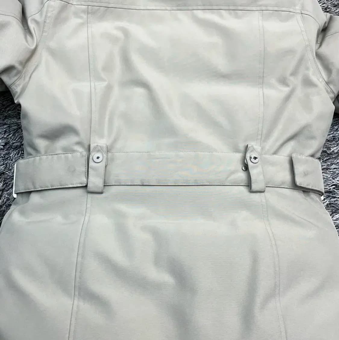 빈폴 여성 벨티드 거위털 롱패딩 (90) 상품이미지3