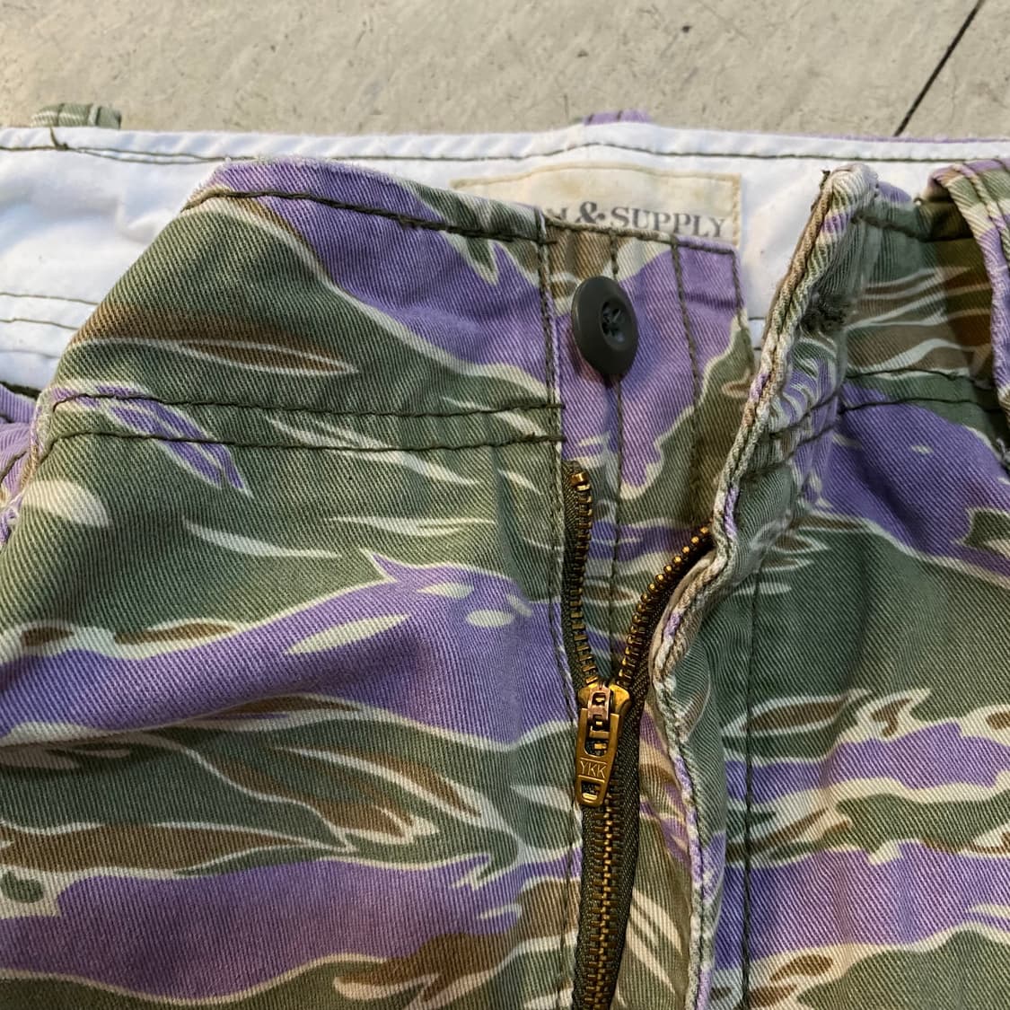 🌊Denim&supply tiger stripe cargo shorts 상품이미지5