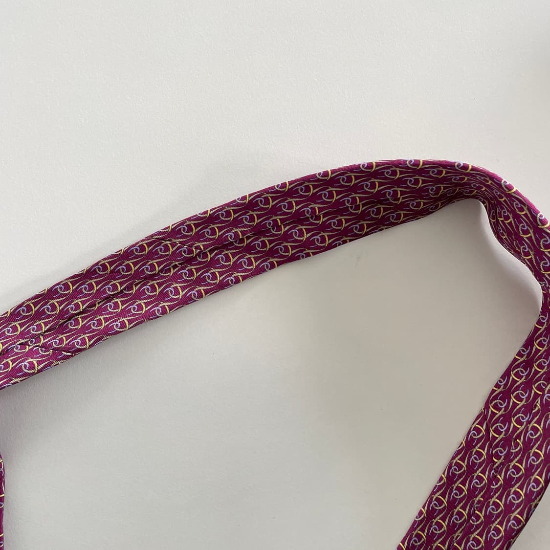 구찌 패턴 넥타이 상품이미지5