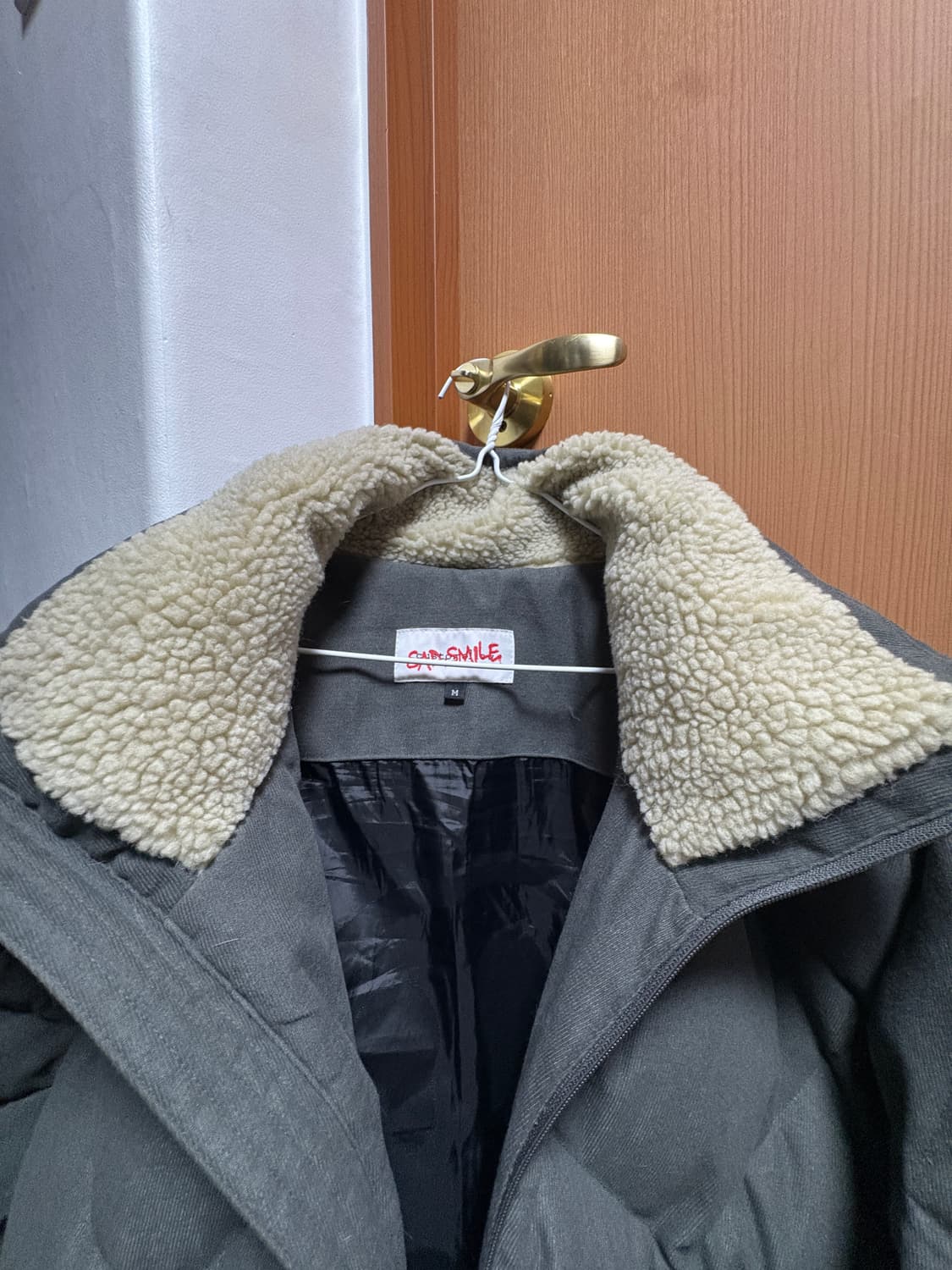 [판매] 커스텀멜로우 보아카라 다운 패딩 M 상품이미지2