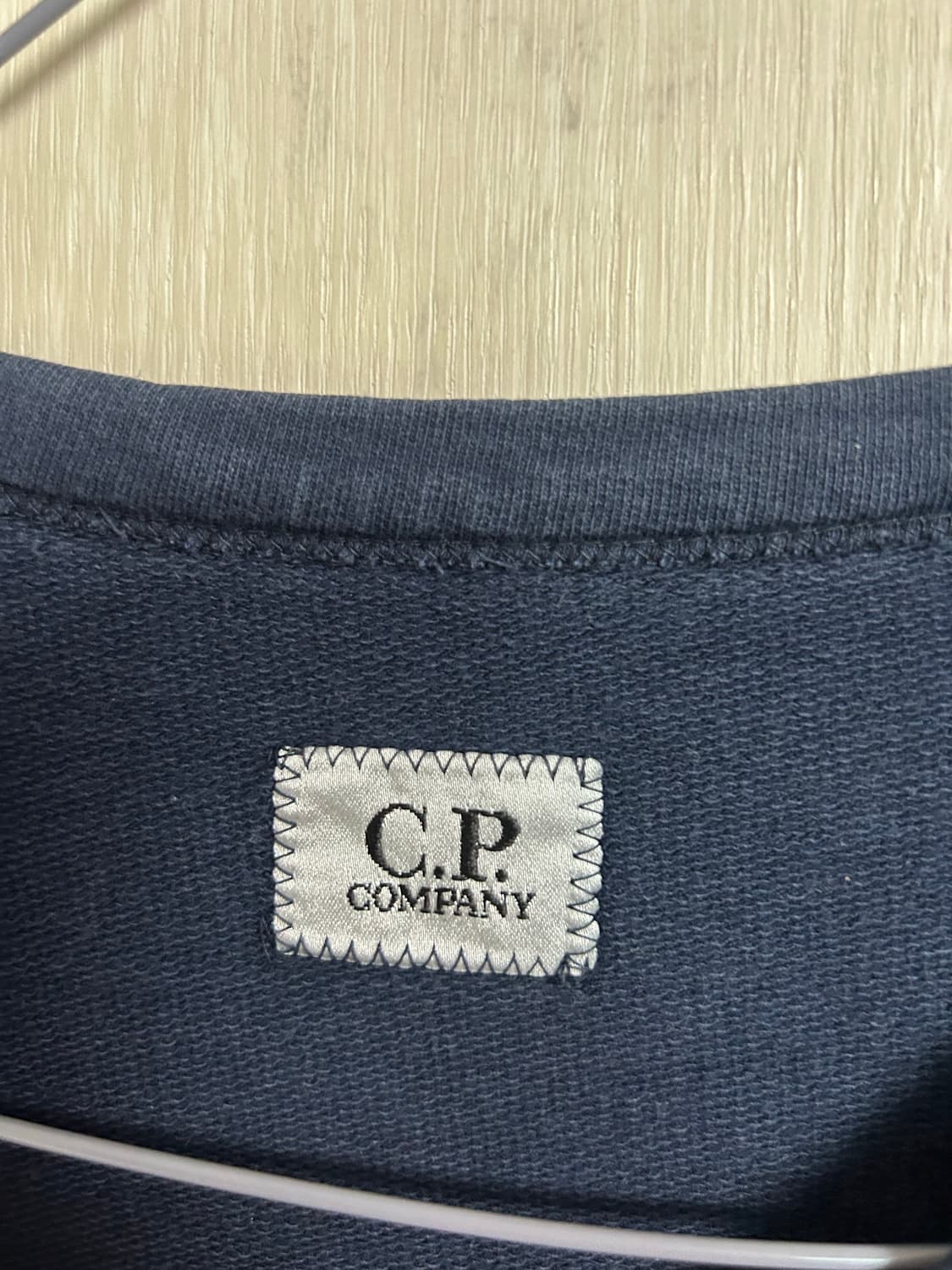 CP컴퍼니 네이비색 롱슬리브 맨투맨 팜 사이즈L 상품이미지4