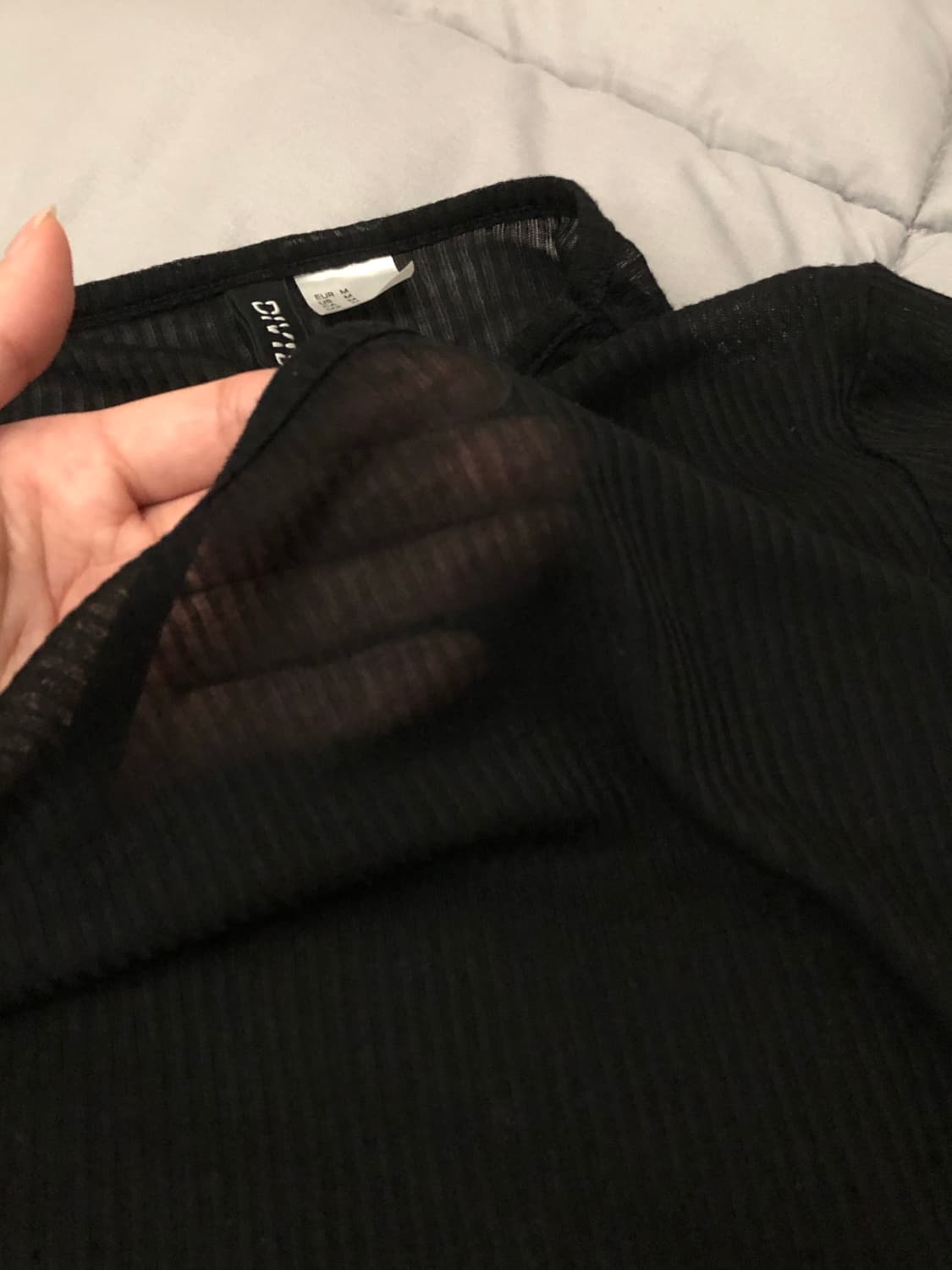 H&M 시스루 롱슬리브 블랙 상품이미지4