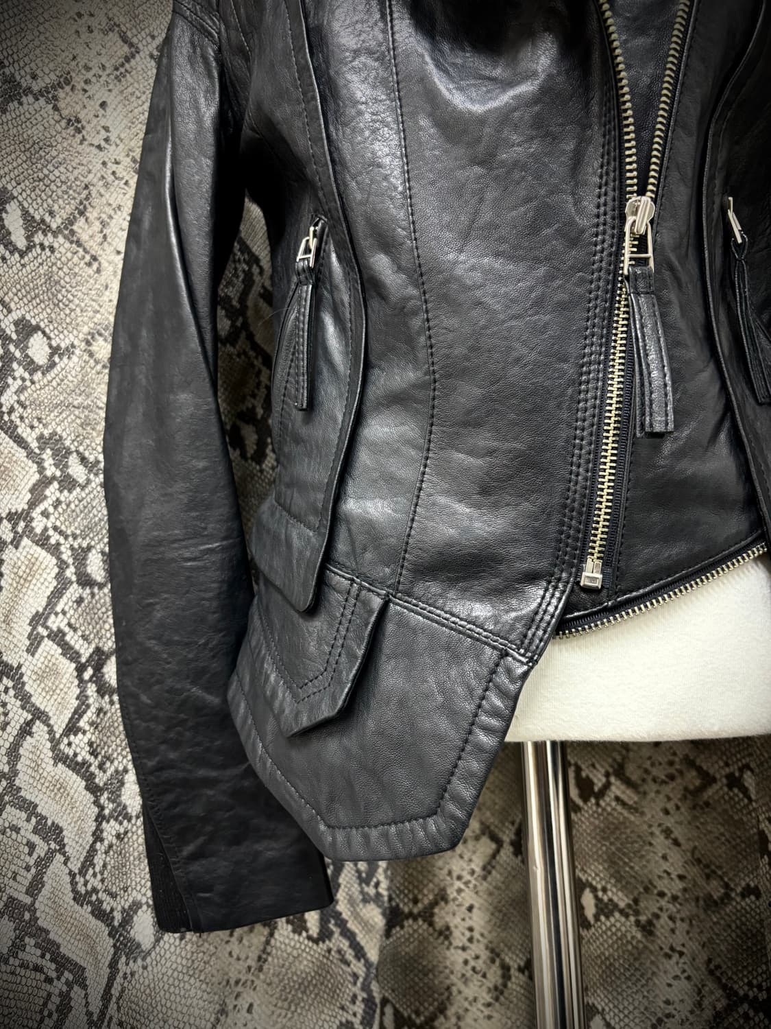 [Egoist] 00‘s SheepSkin Zip Detail Leath 상품이미지4
