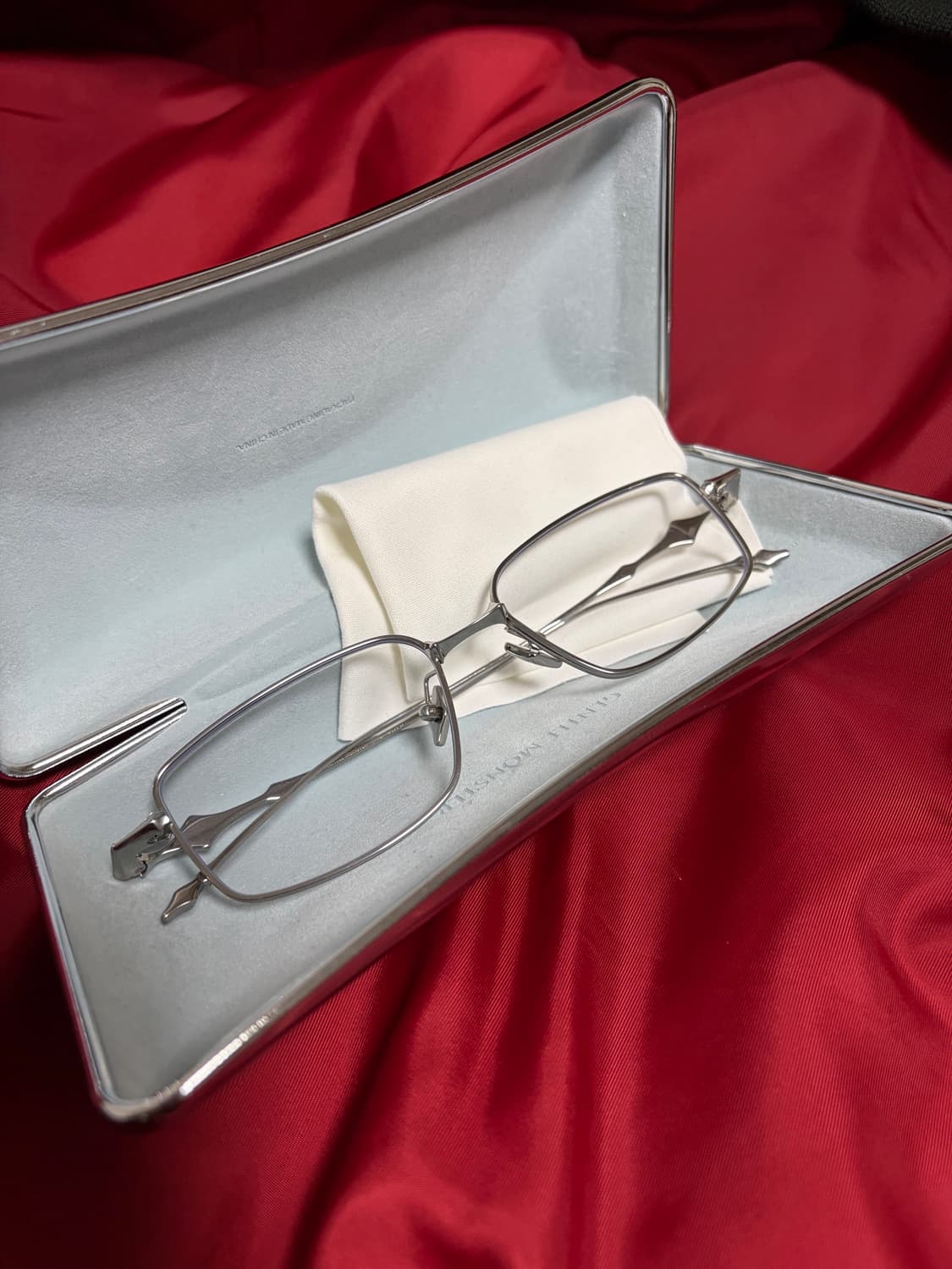 젠틀몬스터 아토믹 상품이미지1