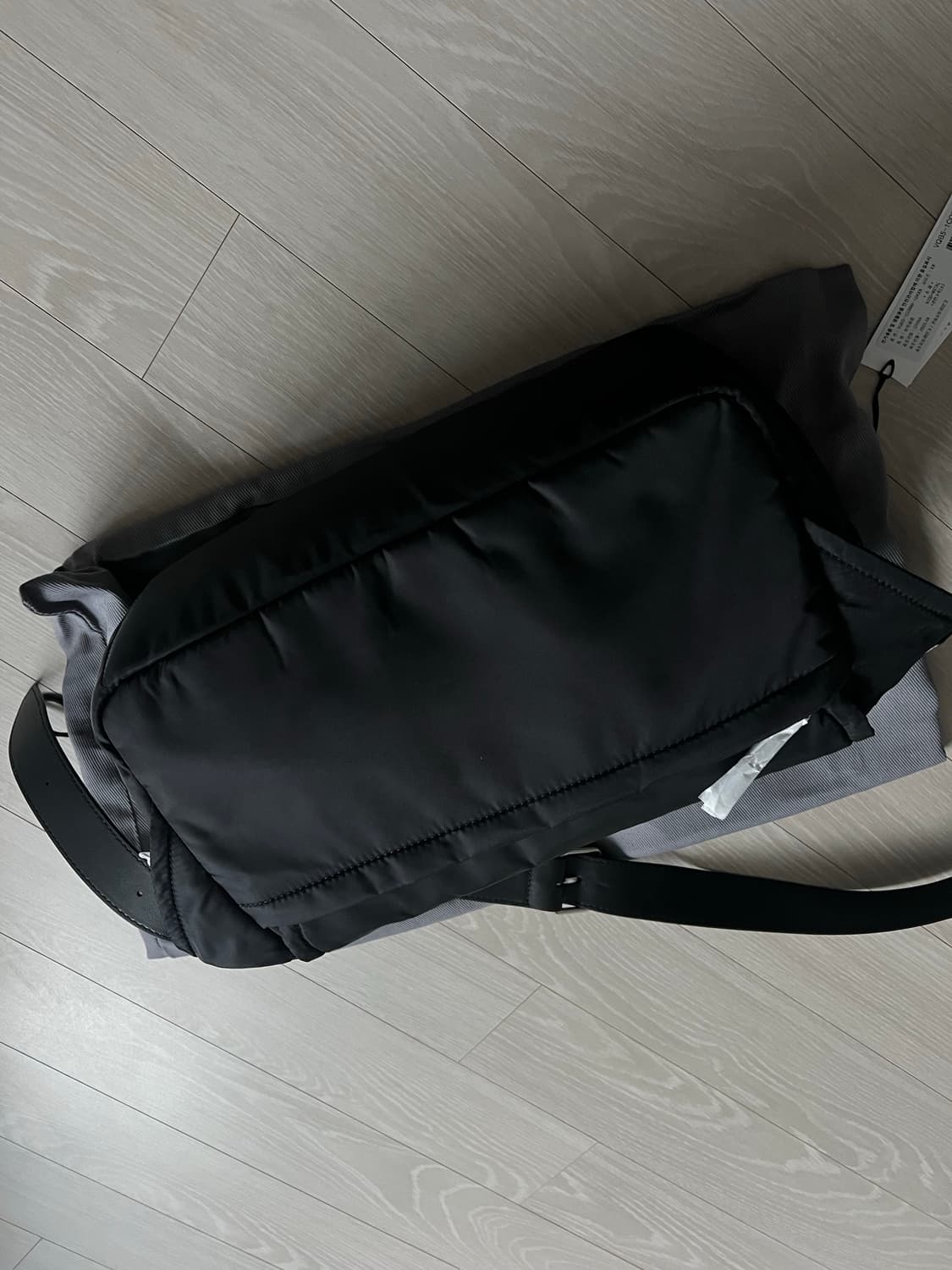 분크 헤이 더블 포켓 크로스백 블랙 S사이즈 상품이미지4