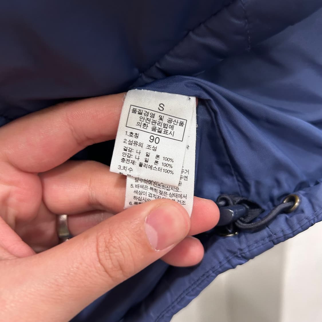 노스페이스 스몰로고 이너겸용 퀼티드 경량패딩 상품이미지4