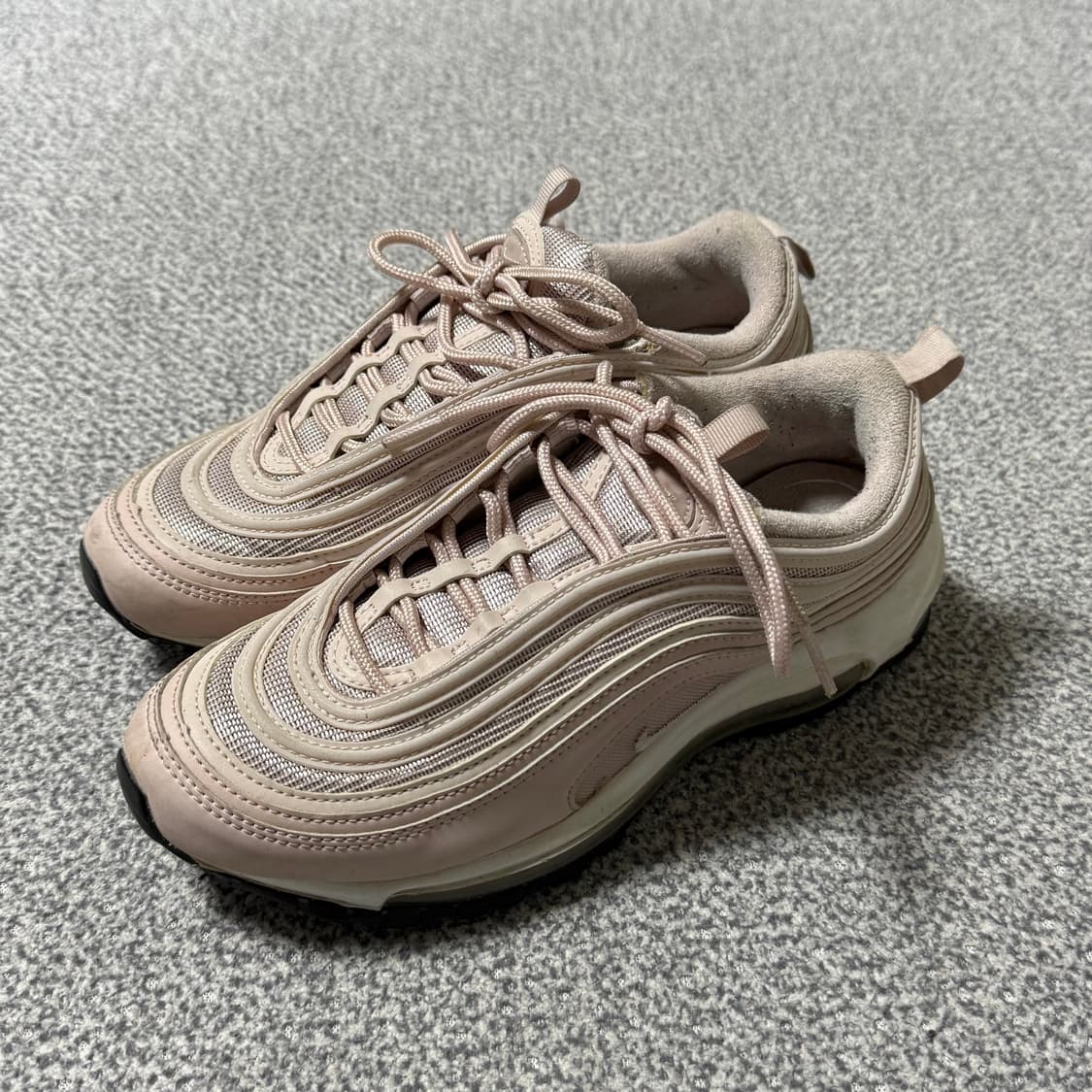 [정가 24만원] 나이키 에어맥스 97 베얼리 로즈 235 상품이미지4