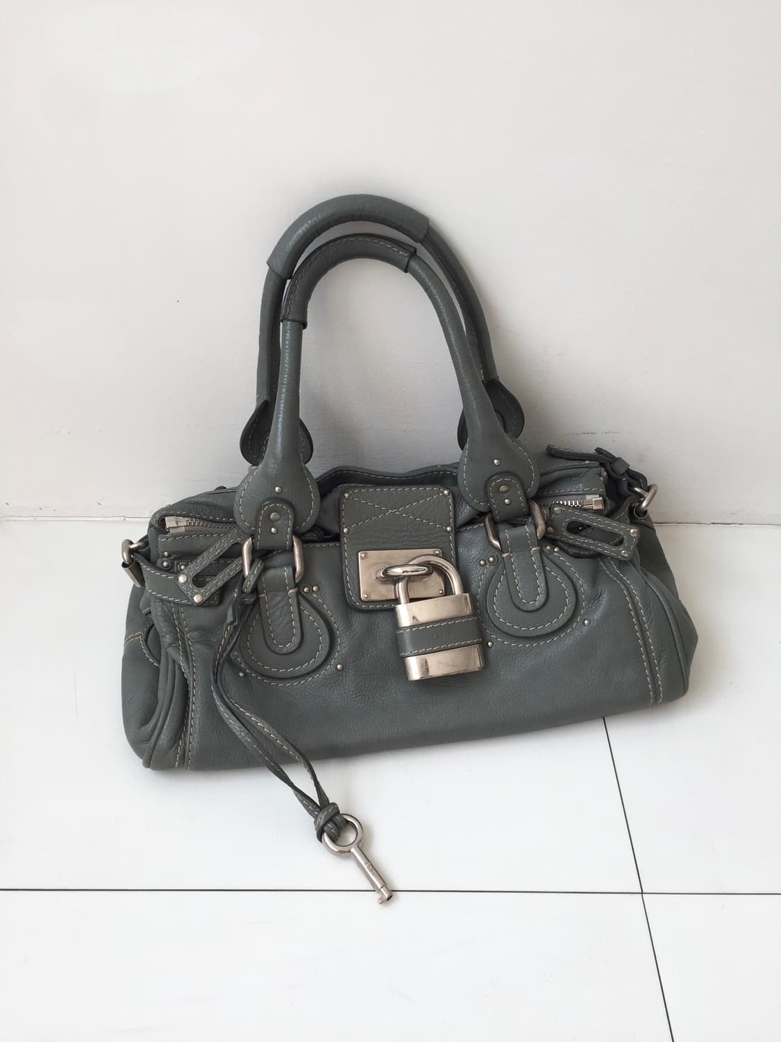 끌로에 패딩턴 백 애쉬그레이 상품이미지1