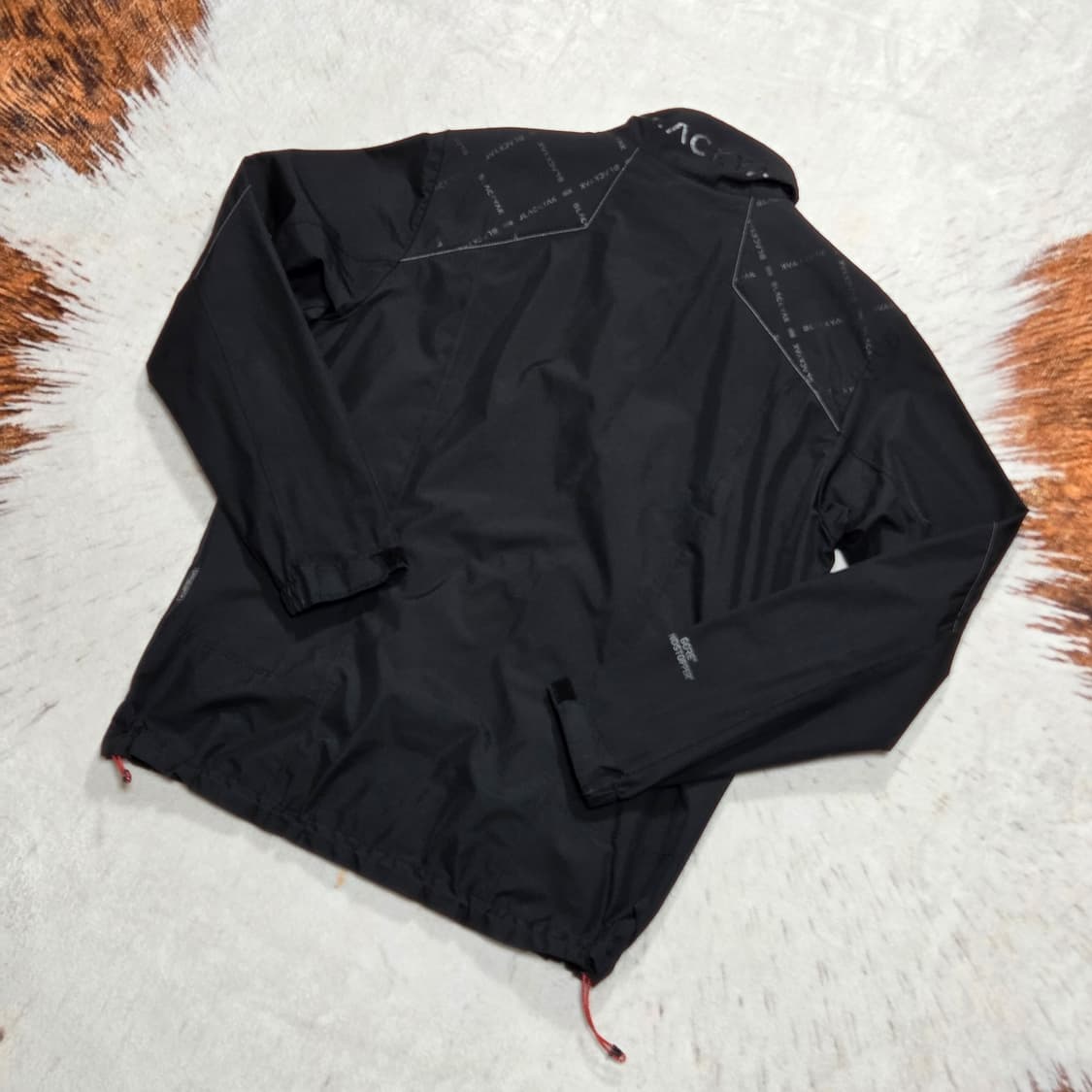 블랙야크 블랙 바람막이 상품이미지4