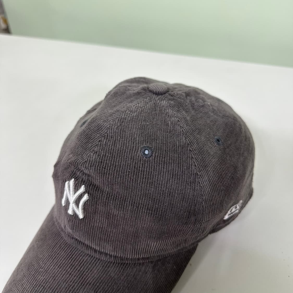 OS 뉴에라 브라운 NY 양키스 코듀로이 볼캡 상품이미지2