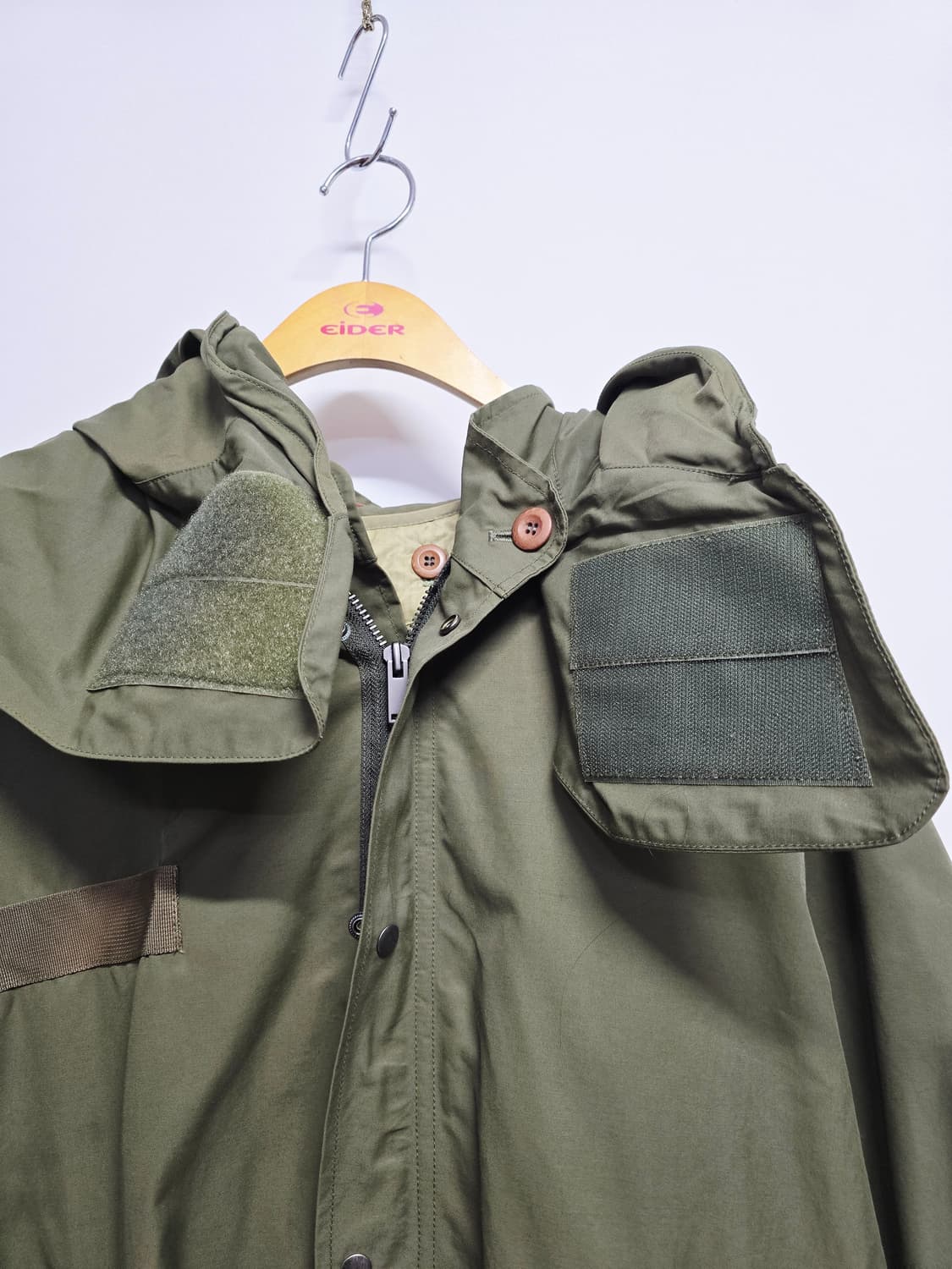 페미니크 카키색 후드 야상 점퍼 상품이미지6