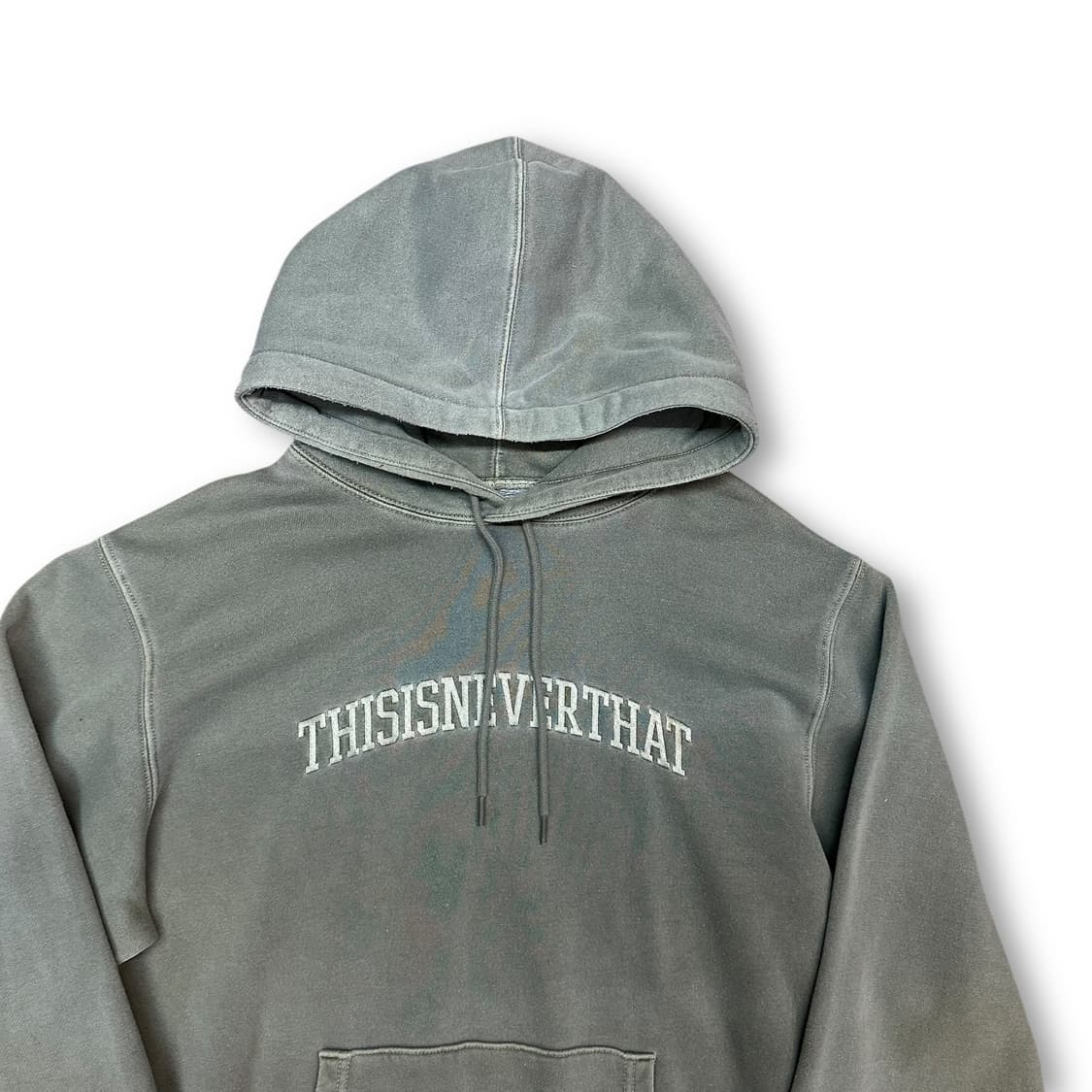 디스이즈네버댓 피그먼트 후드티 상품이미지2