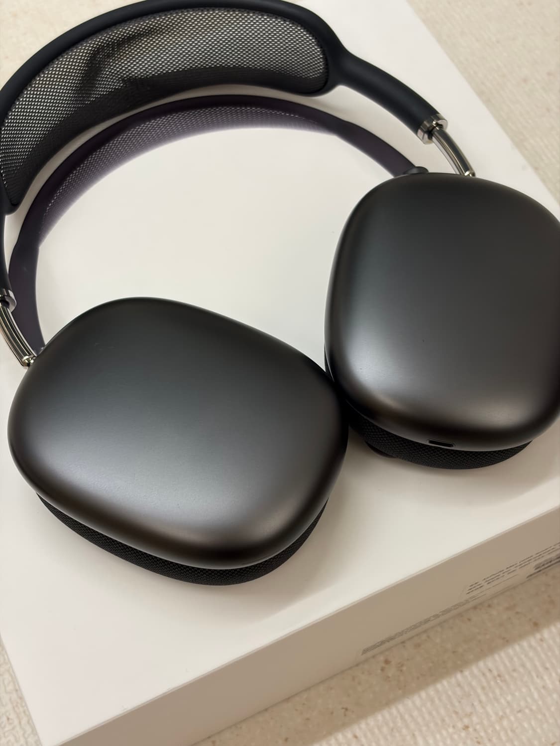 애플 에어팟 맥스 라이트닝 스페이스 그레이 상품이미지2