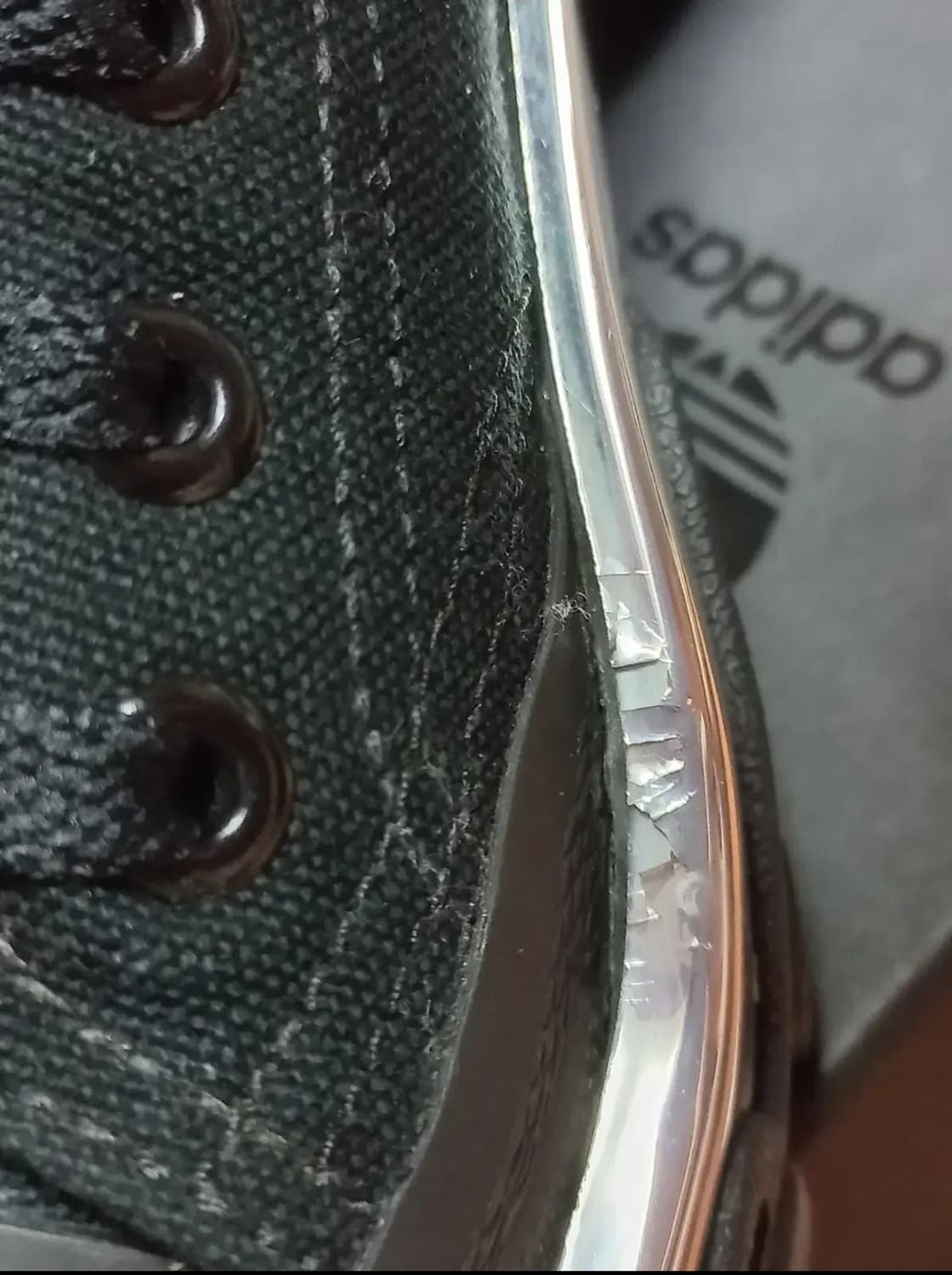 라프시몬스 아디다스 디트로이트 러너 블랙 상품이미지7