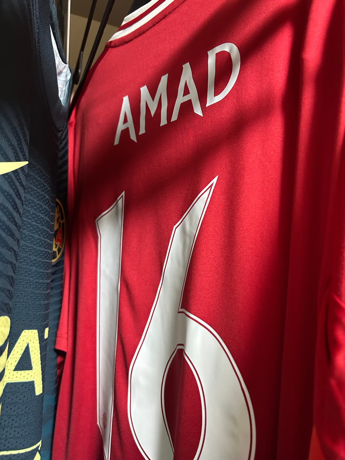 축구 유니폼 판매합니다 상품이미지2