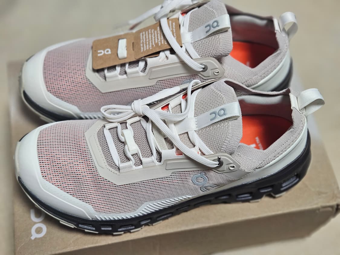 온러닝 클라우드울트라 2(샌드/블랙 270 새상품) 상품이미지7