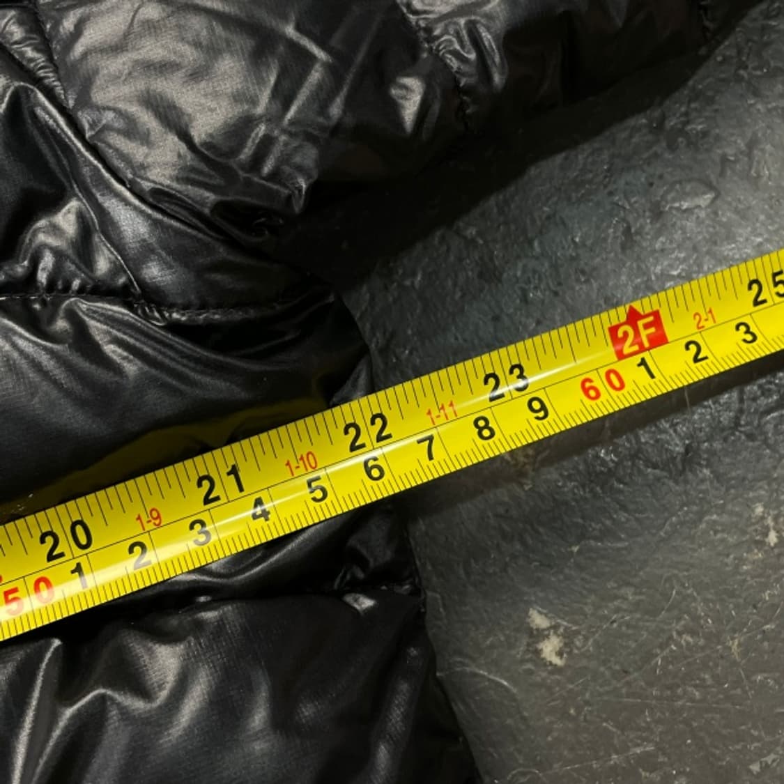 100 코오롱스포츠 유광 경량패딩 상품이미지7