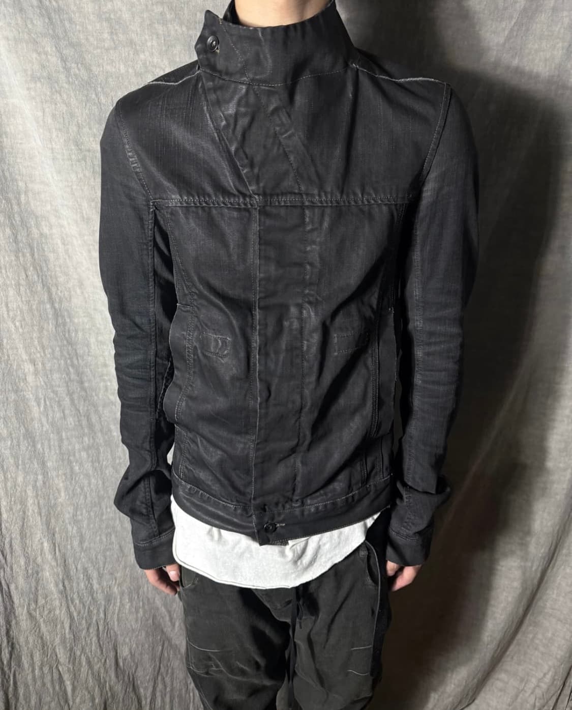 Rick Owens Waxed Denim High Neck Jacket 상품이미지1
