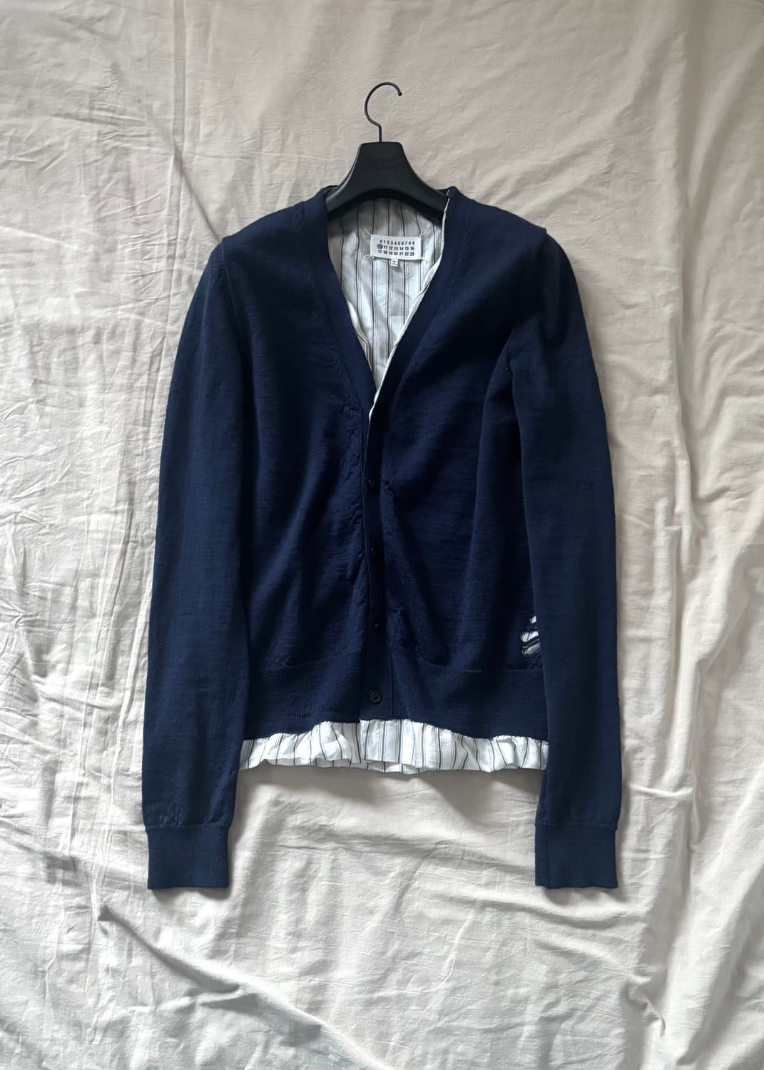 마르지엘라 디스트레스드 울 가디건 상품이미지1