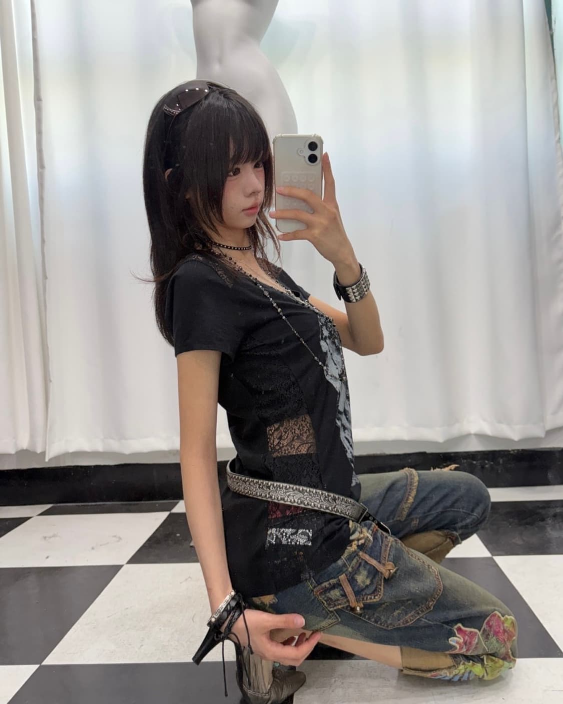 🎸블랙 스컬 프린팅 레이스 디테일 티셔츠🎸 상품이미지3