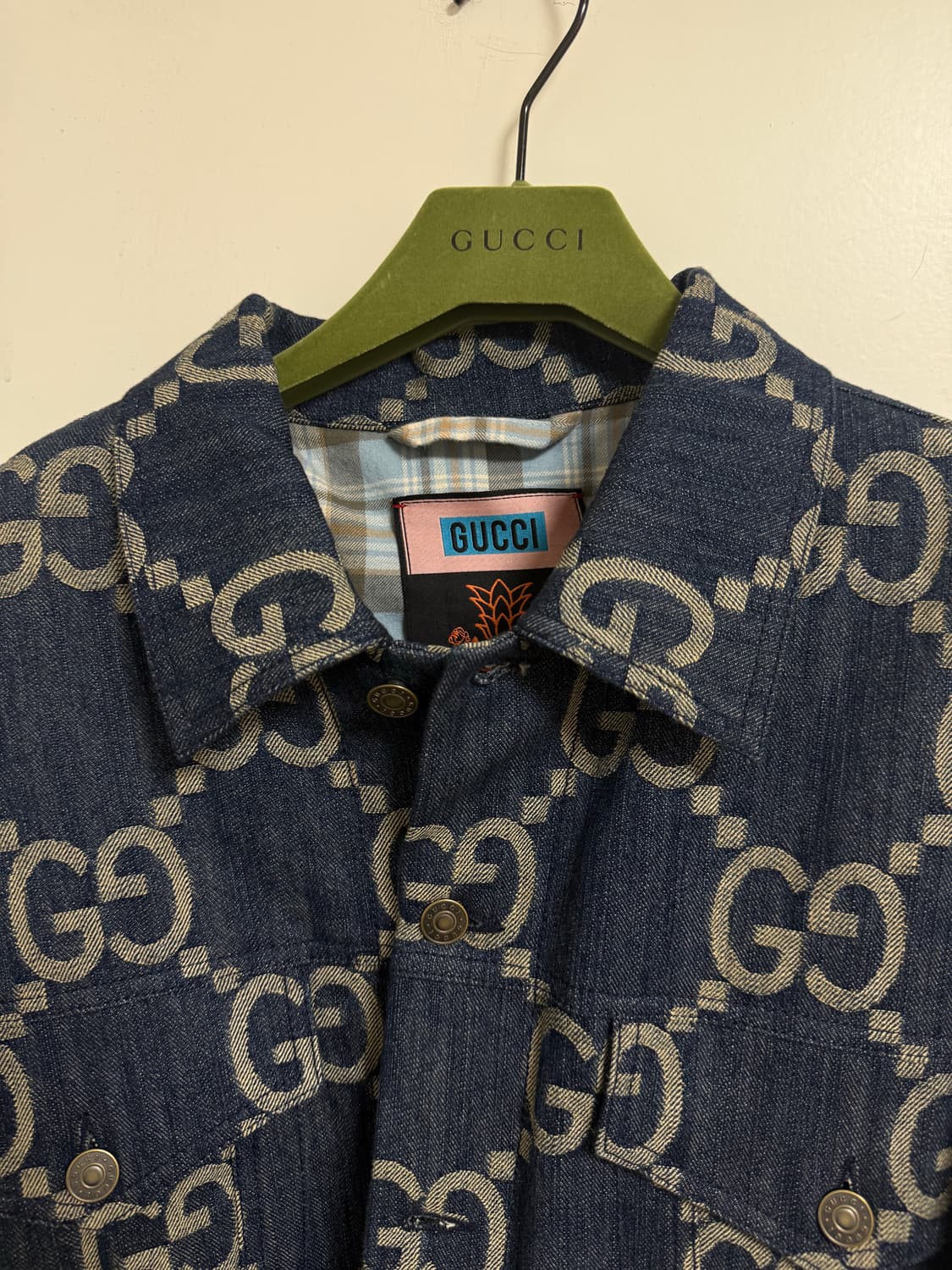 구찌 GG 점보 데님 자켓 52 사이즈 거의 새상품 상품이미지3