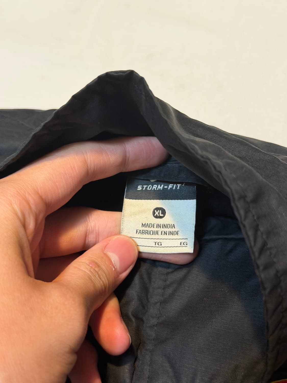 나이키 11-12 맨유 스톰핏 패커블 바람막이 블랙 상품이미지5