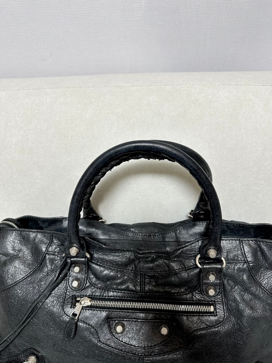 [A 정품] 발렌시아가 시티 모터백 파트타임 블랙 상품이미지5