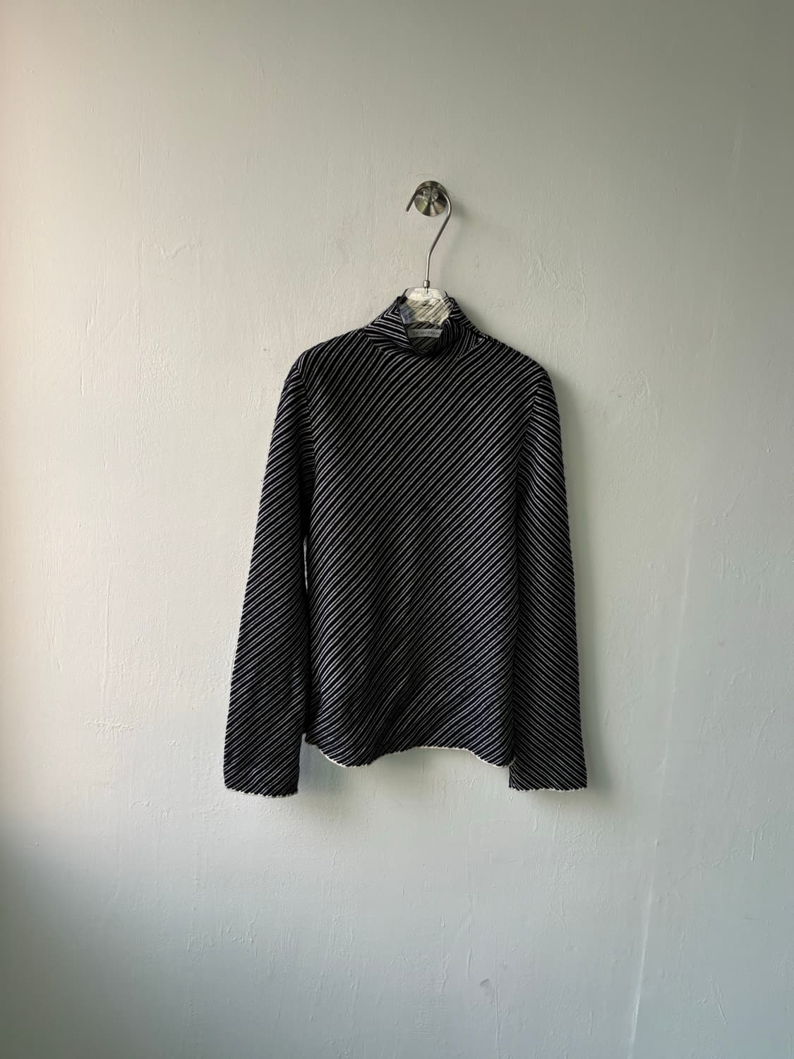 jw 앤더슨 스트럭쳐 스트라이프 니트  상품이미지5