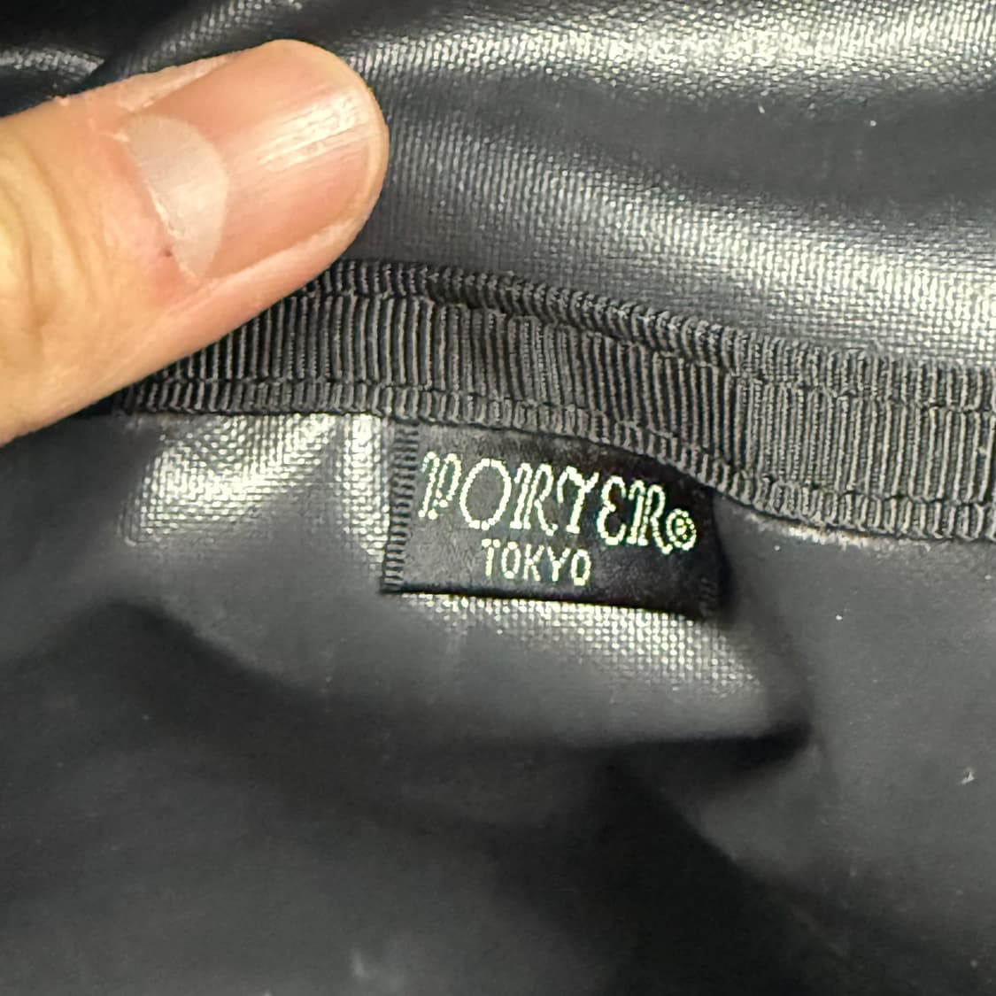 요시다포터 PVC 데이팩 백팩 블랙 상품이미지8