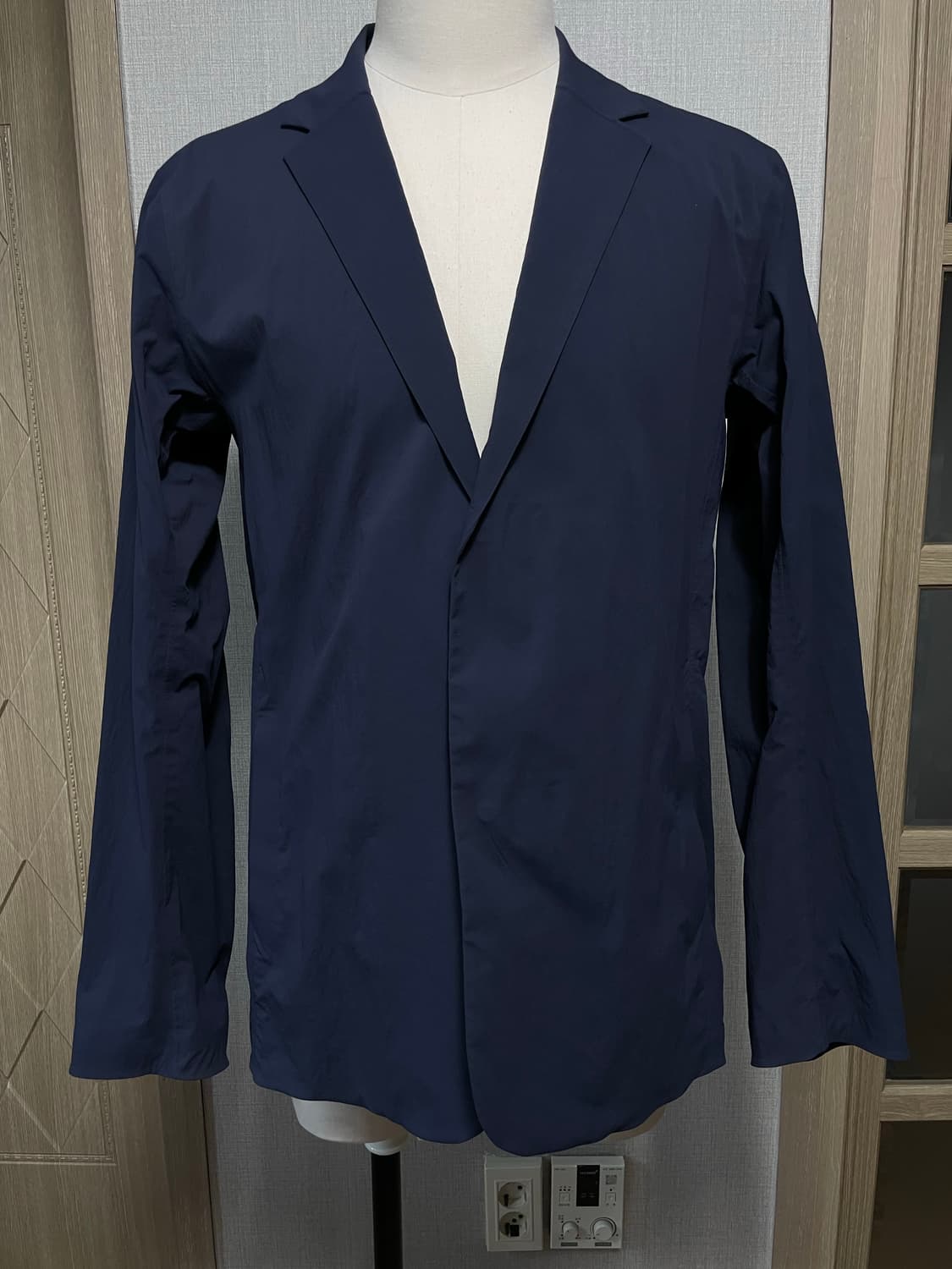 [M]23ss베일런스 블레이저 lt 네이비 상품이미지2