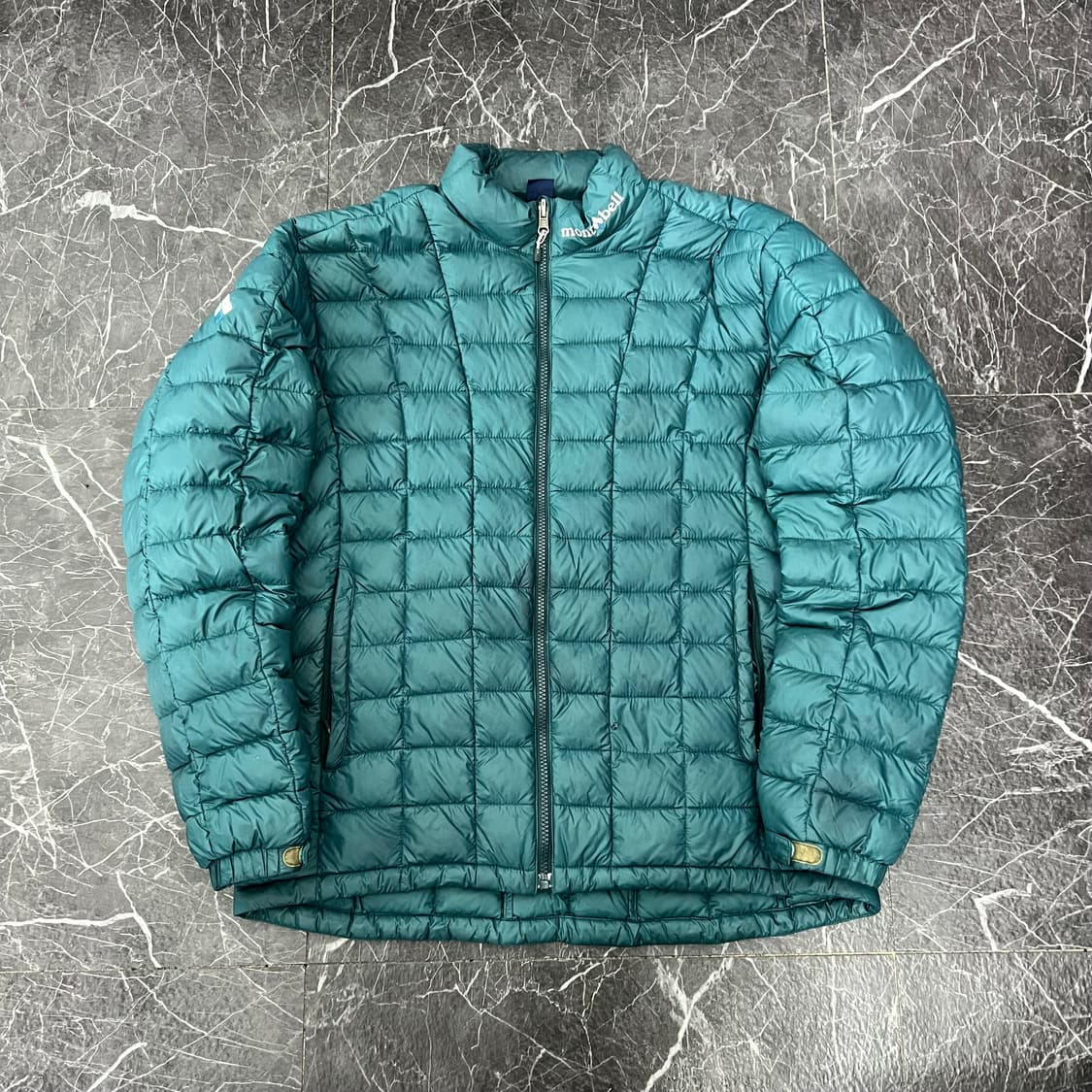 몽벨 제나 구스다운 경량 패딩 상품이미지1