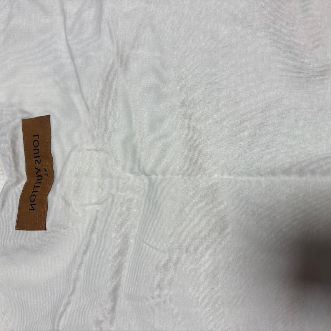 [m] 루이비통 멀티 플라워 로고 티셔츠 상품이미지5