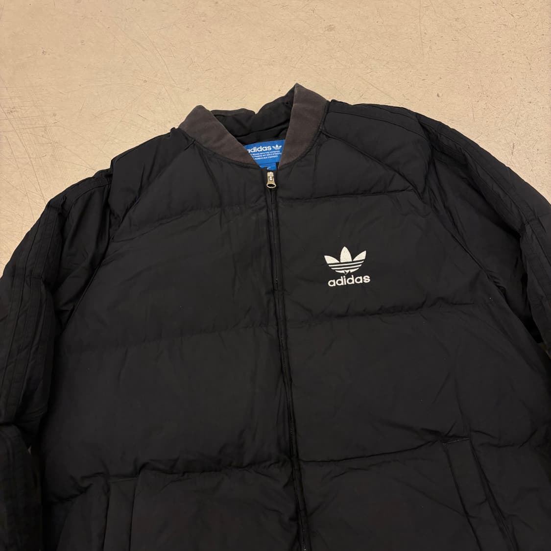 아디다스 트레포일 덕다운 패딩 상품이미지2