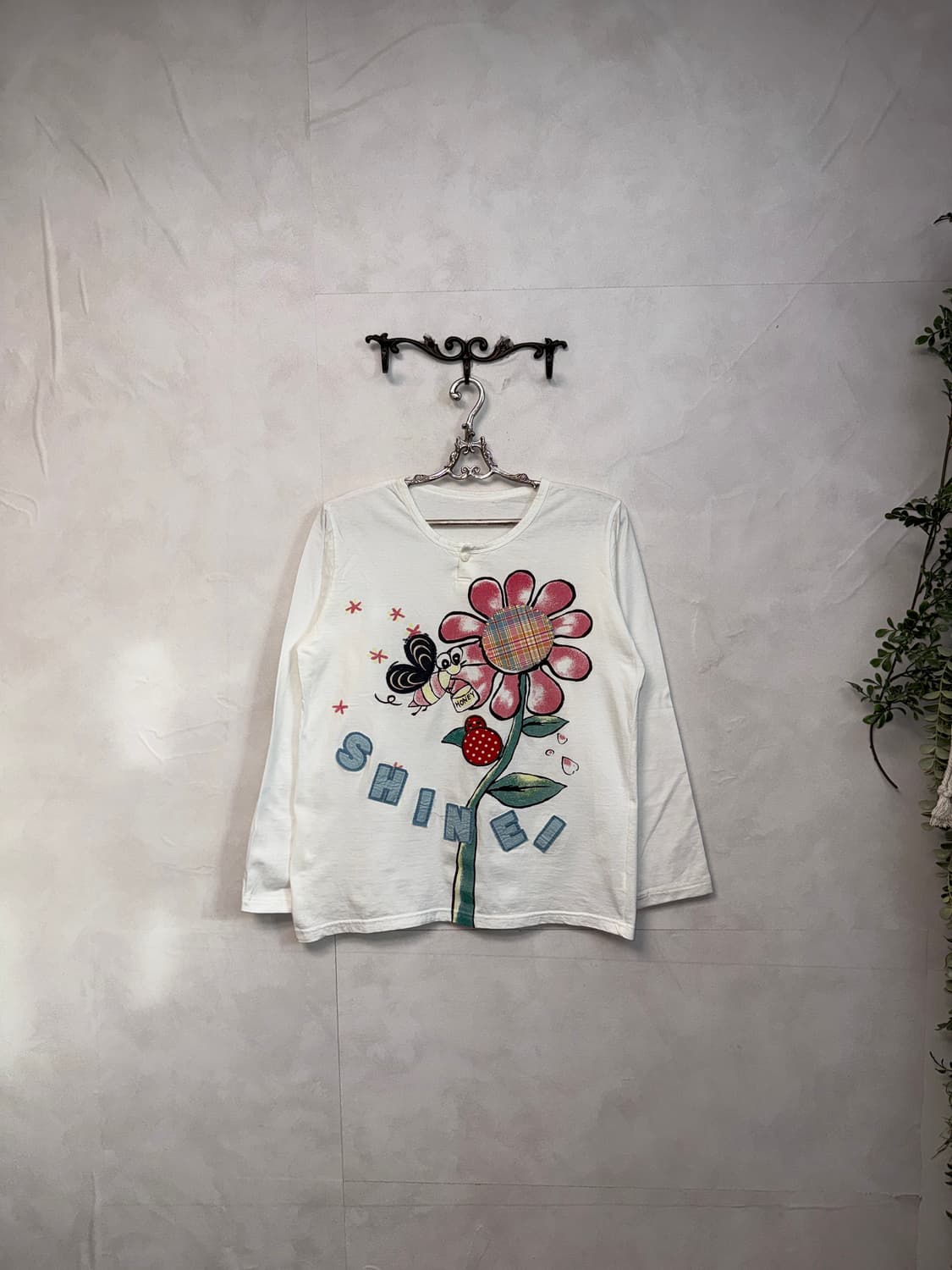 White patch honey bee cotton sleeve 상품이미지1