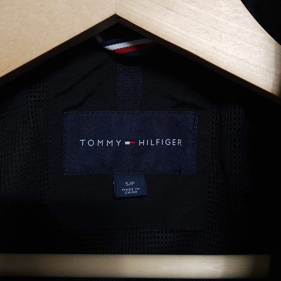 남녀공용S)Tommy 타미힐피거 블랙 바람막이 자켓 상품이미지7