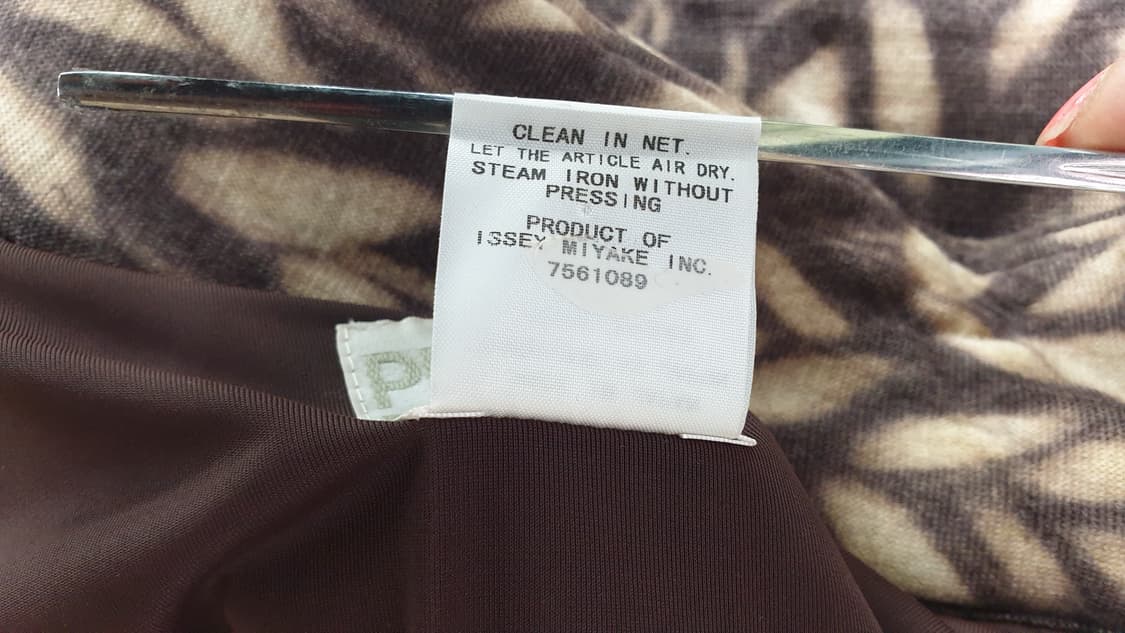 플리츠 플리즈 이세미야키 울 집업  Size 4 상품이미지7