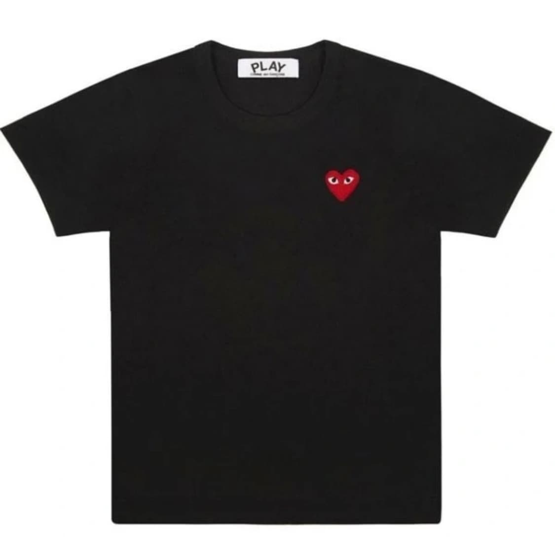 ❤️[정품/새상품] 꼼데가르송 PLAY 하트 와펜 블랙 반팔티❤️ 상품이미지1