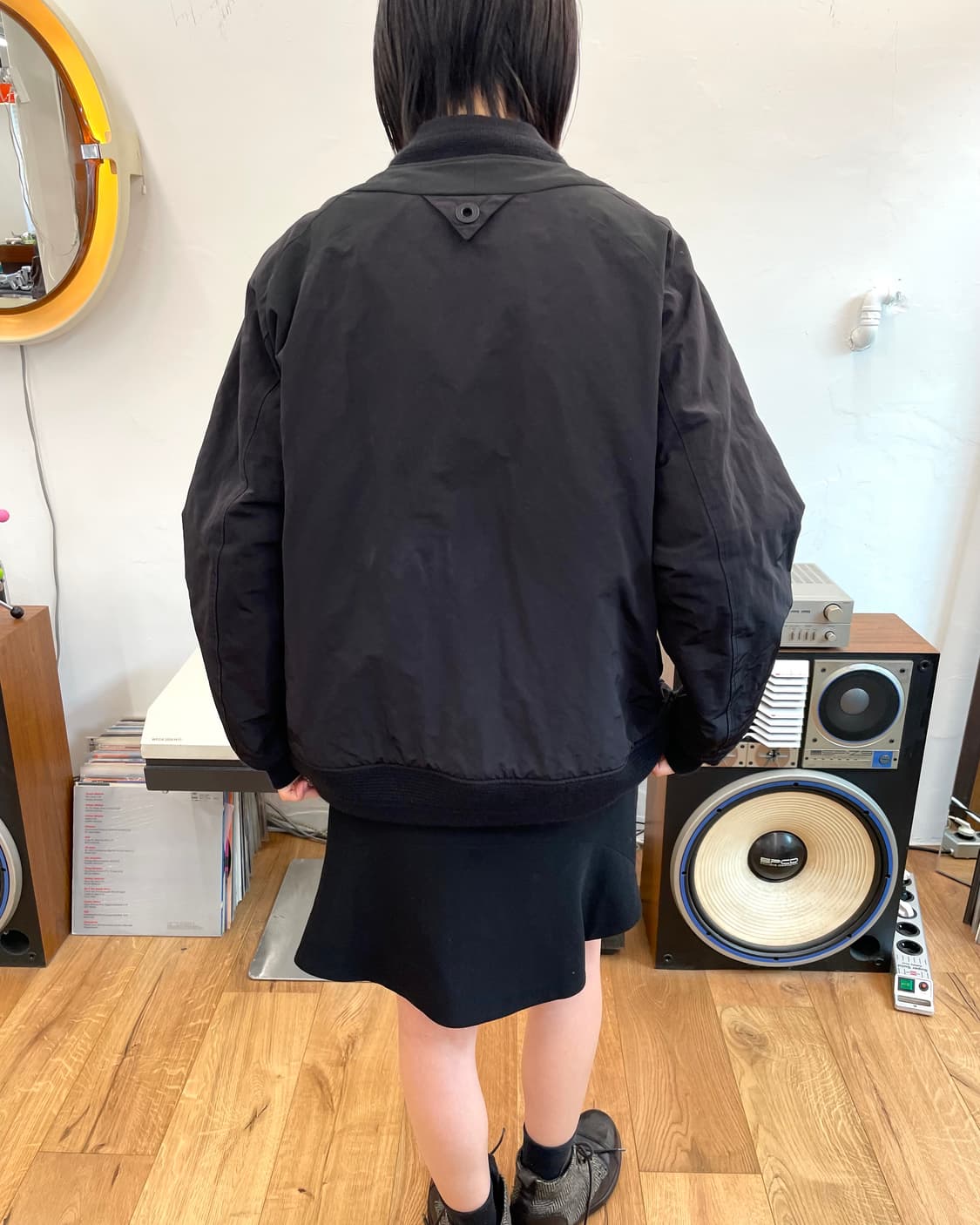 [1] 화이트마운티니어링 프리마로프트 봄버 자켓 상품이미지3