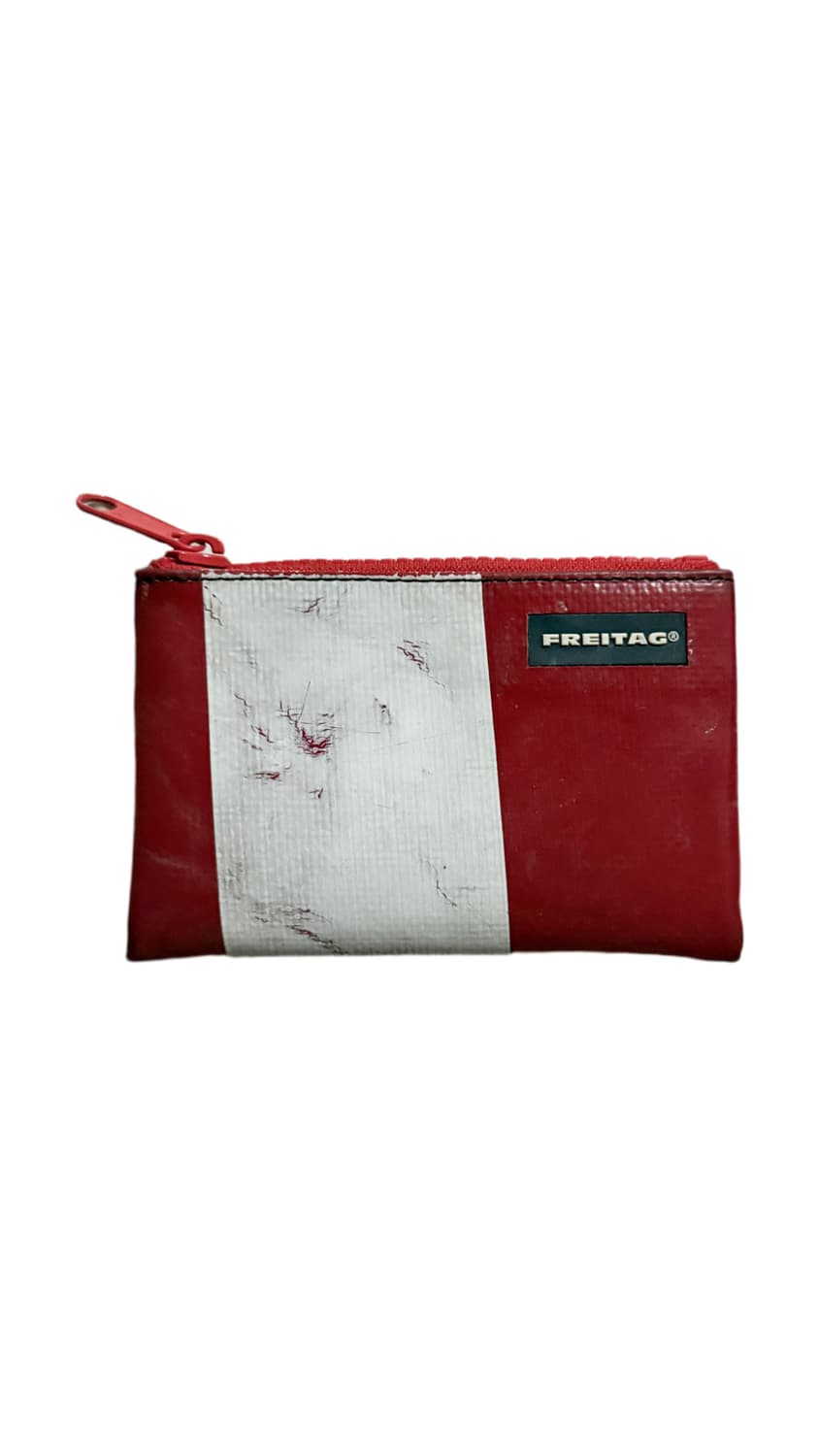 프라이탁 F05 블레어 레드 상품이미지1