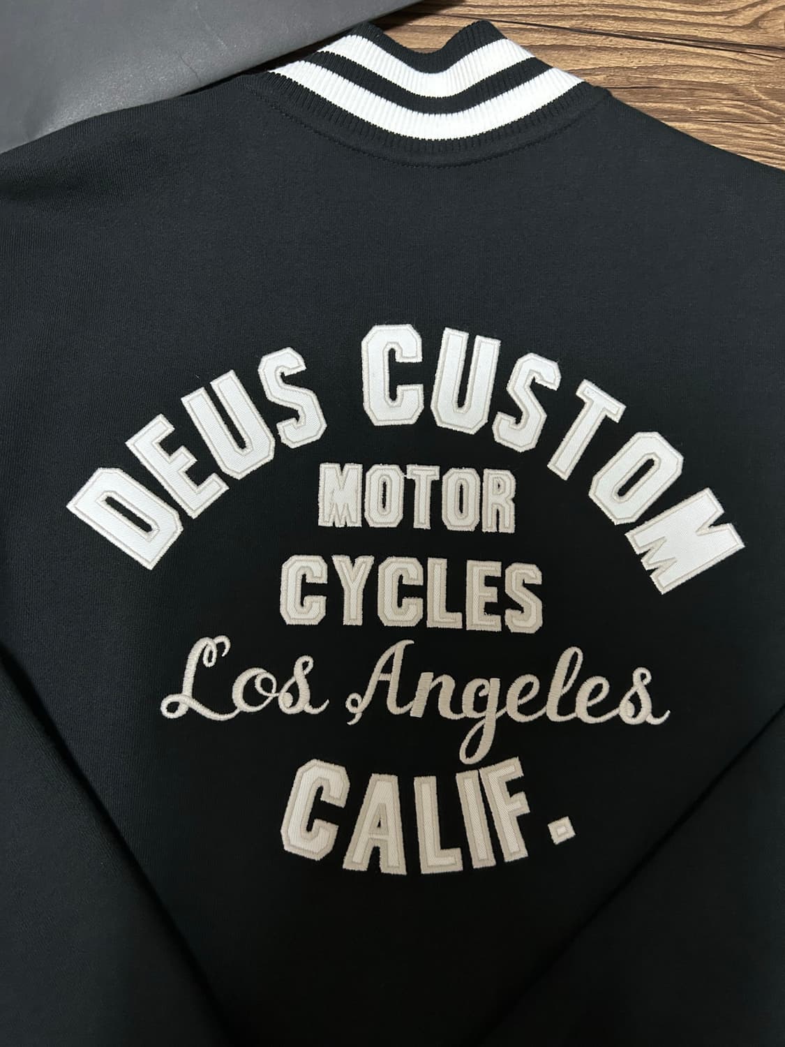 데우스 엑스 마키나 집업 XXL 상품이미지4