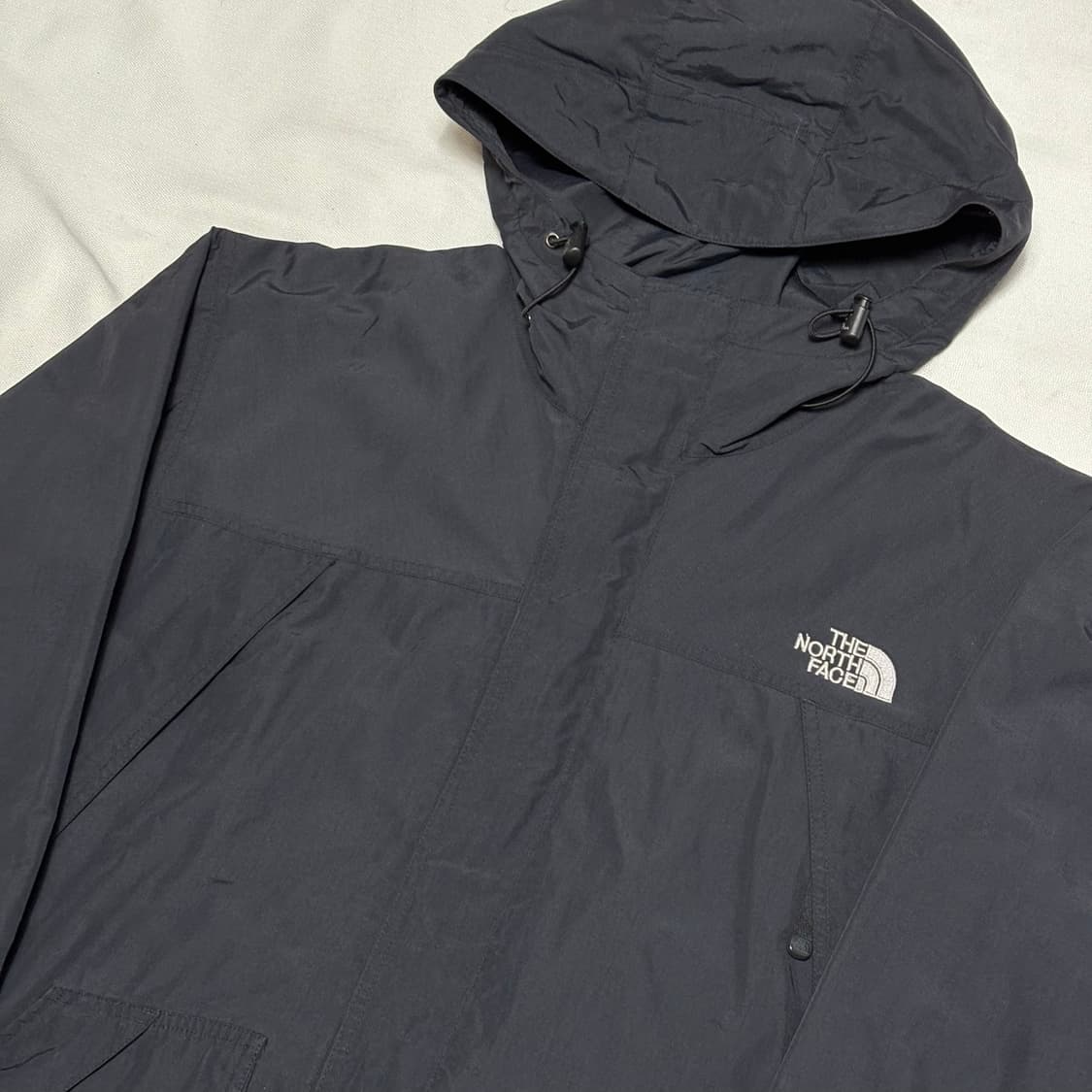 105 노스페이스 블랙 후드 바람막이 상품이미지1