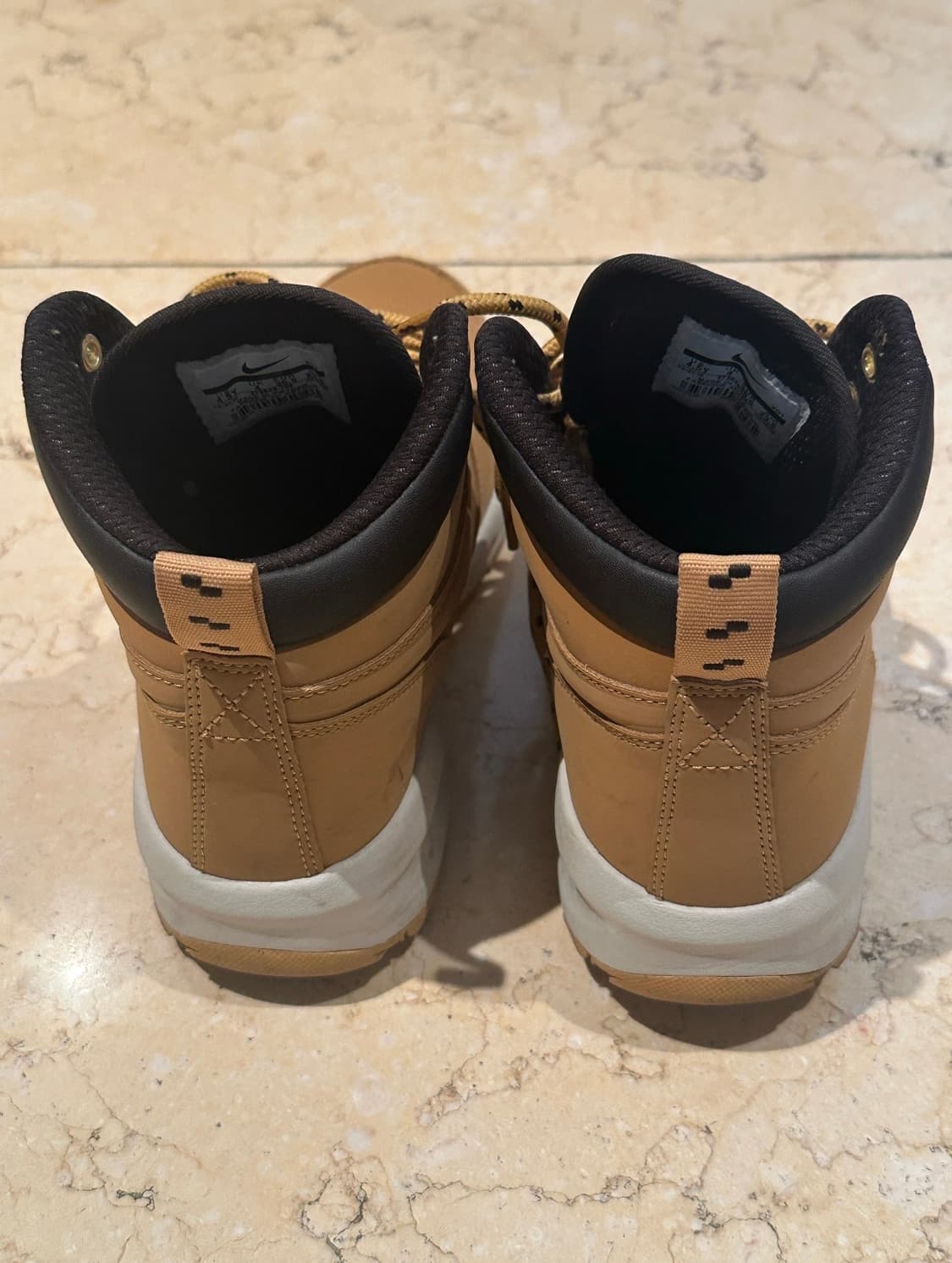 Nike ACG 마노아부츠 235 상품이미지3