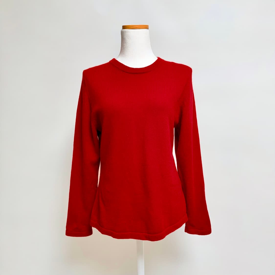 [캐시미어 100%] 레드 라운드넥 여성 니트  상품이미지1