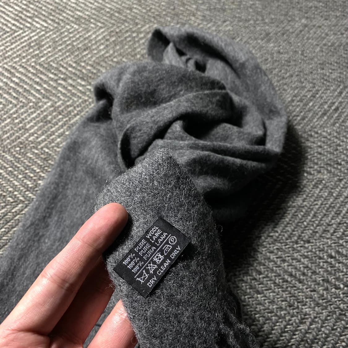 90s 입생로랑 YSL 로고 퓨어울 100% 머플러 상품이미지4