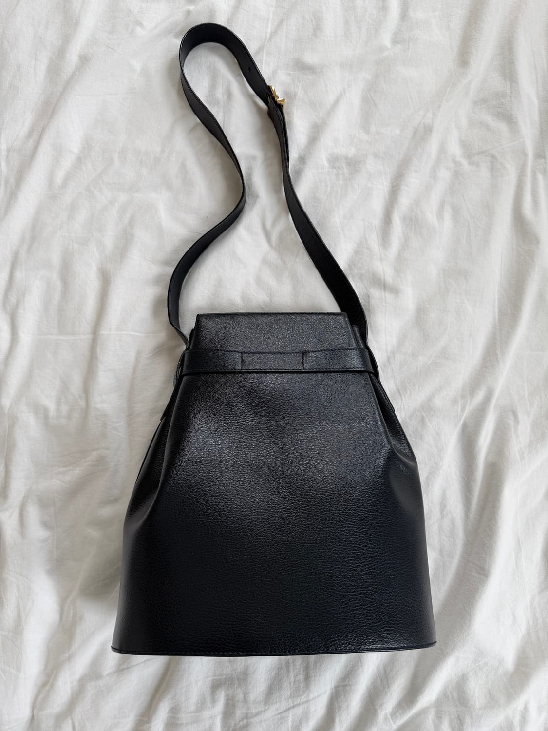 [Ferragamo] Leather bucket shoulder bag 상품이미지9