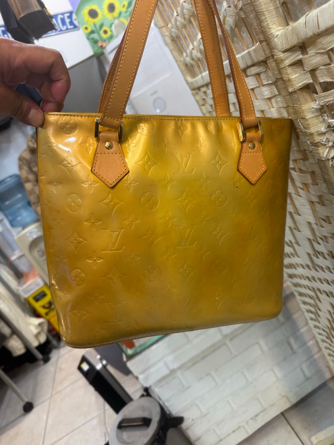 정품 루이비통 베르니 토트백 팝니다 상품이미지4