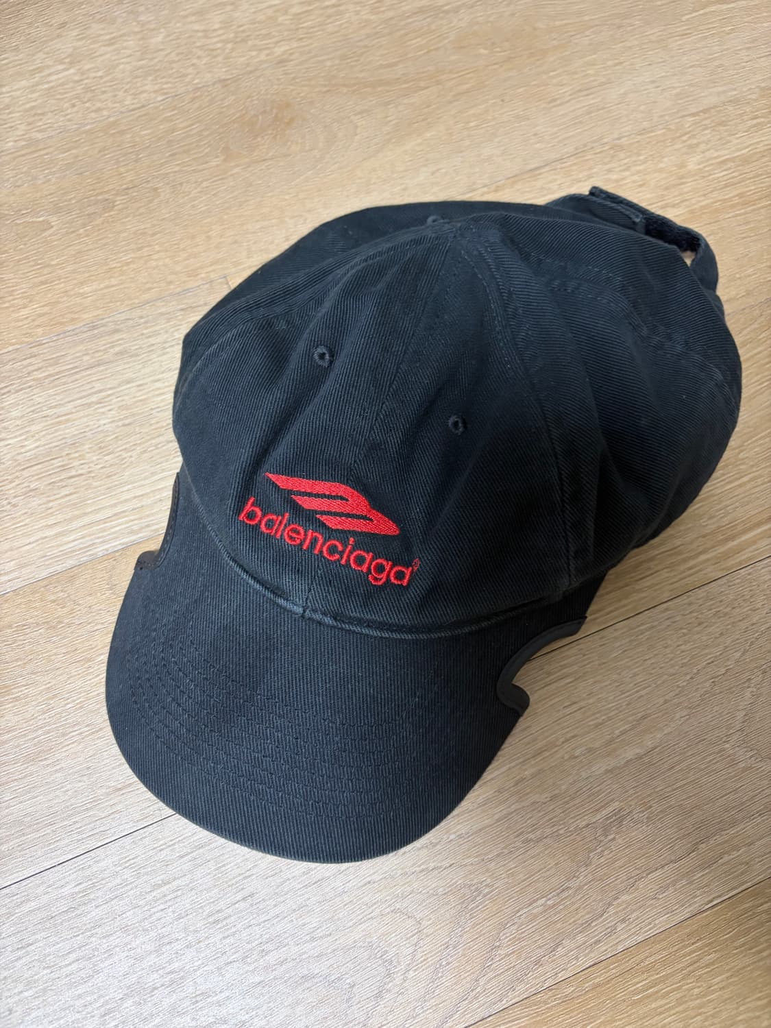 발렌시아가 3B 스포츠 아이콘 캡 블렉 레드 상품이미지2