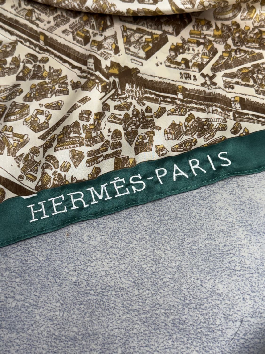 에르메스 연예인 수지 스카프 라 시체 카발리에 실크 상품이미지3